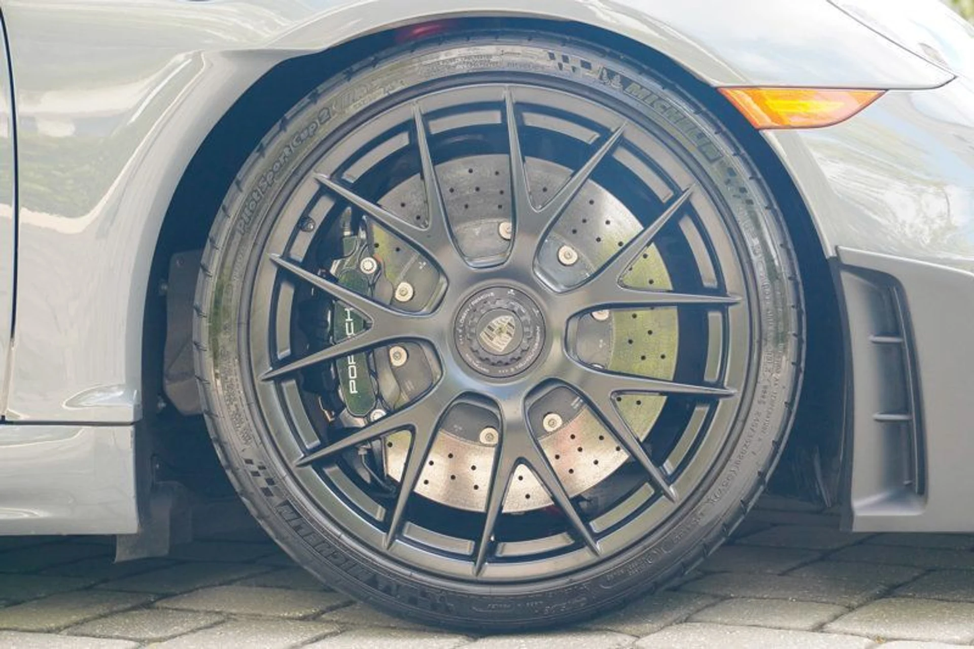 mph034_2428591447_22949520_35_800_940ab5e617