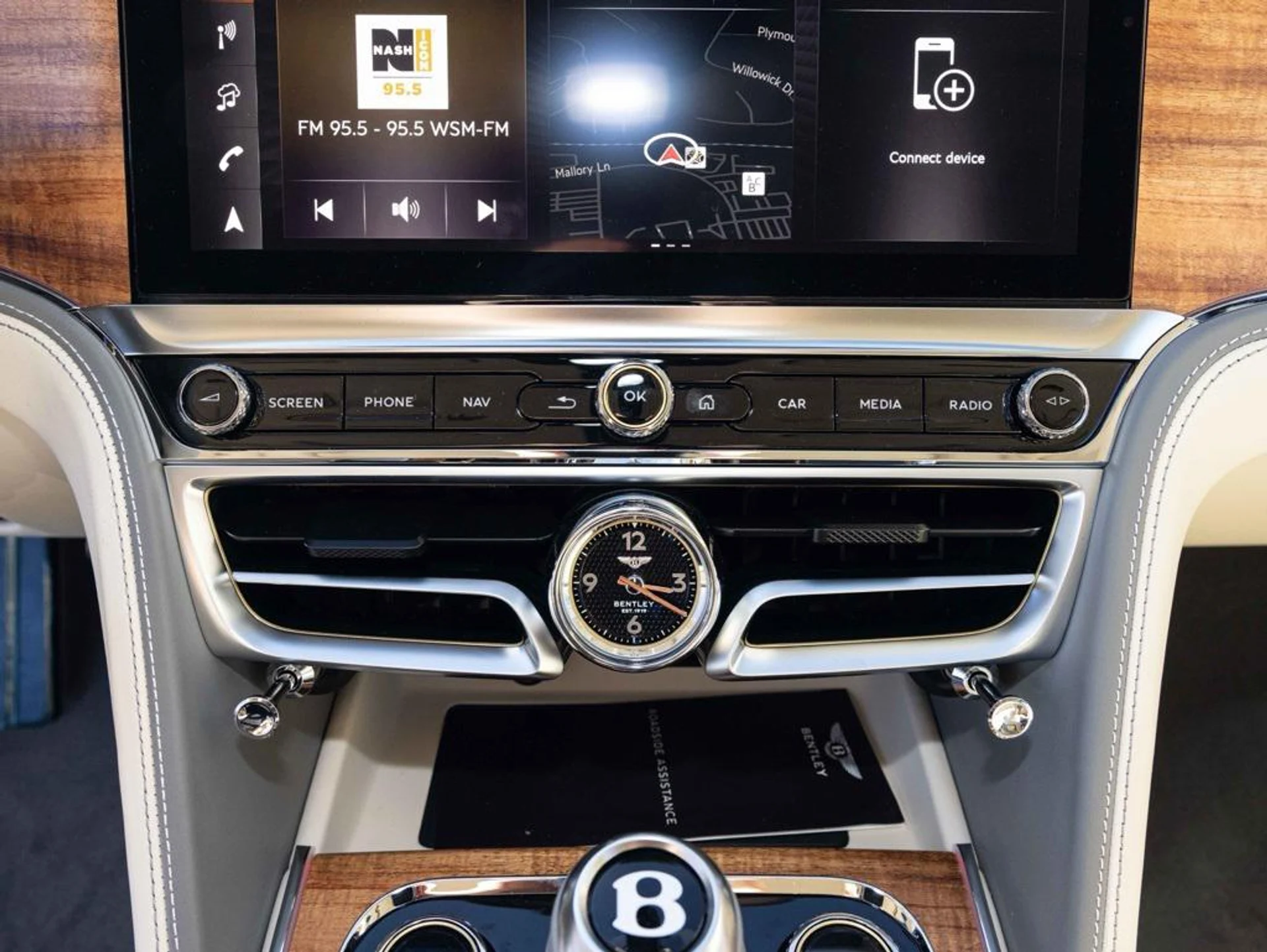 mph034_2443464958_471657911_690a42556f3f14244e02b1c0_e21b3c3fcc