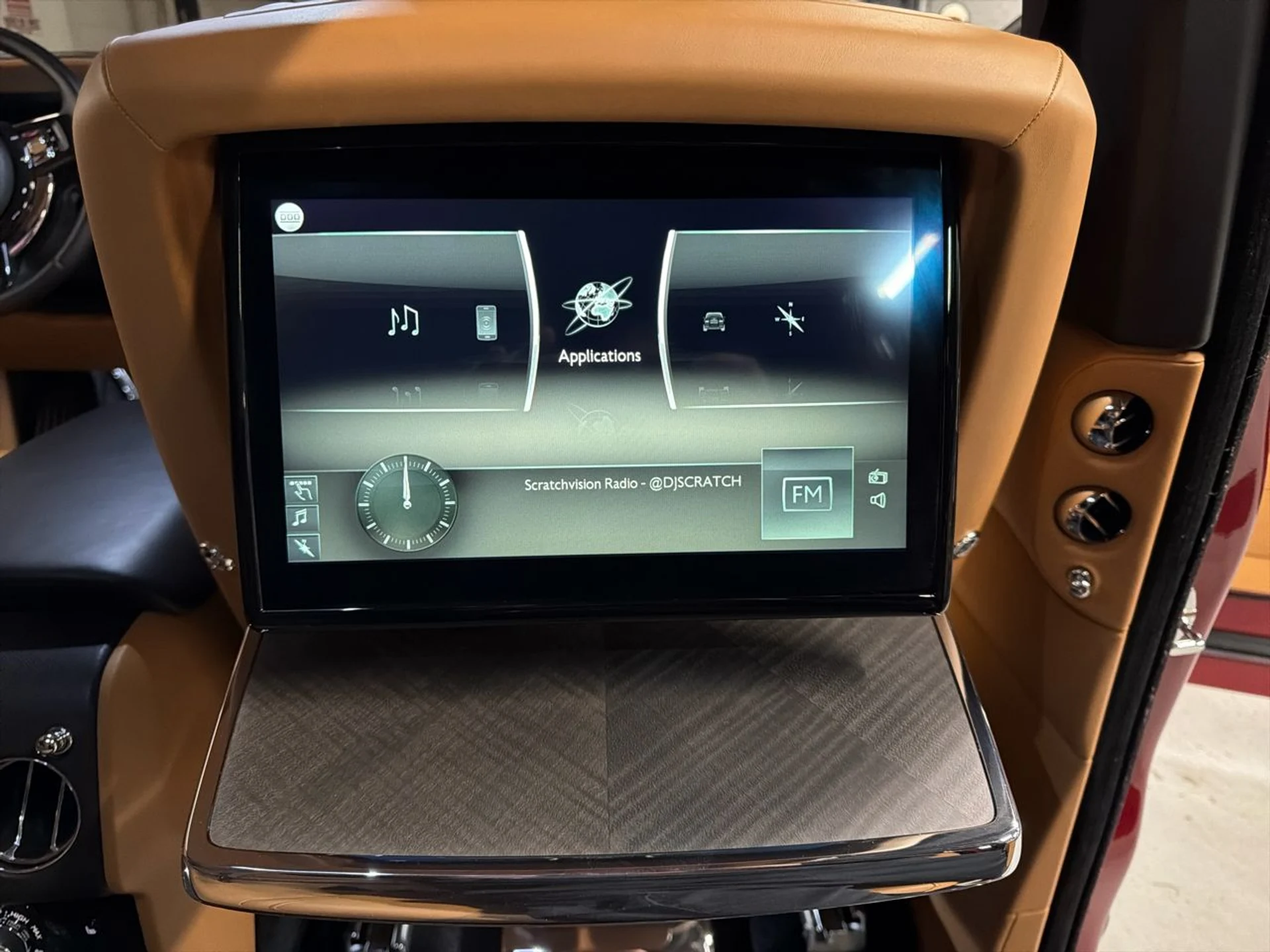 mph034_2445477366_639008120825048436_4cec9c40e3