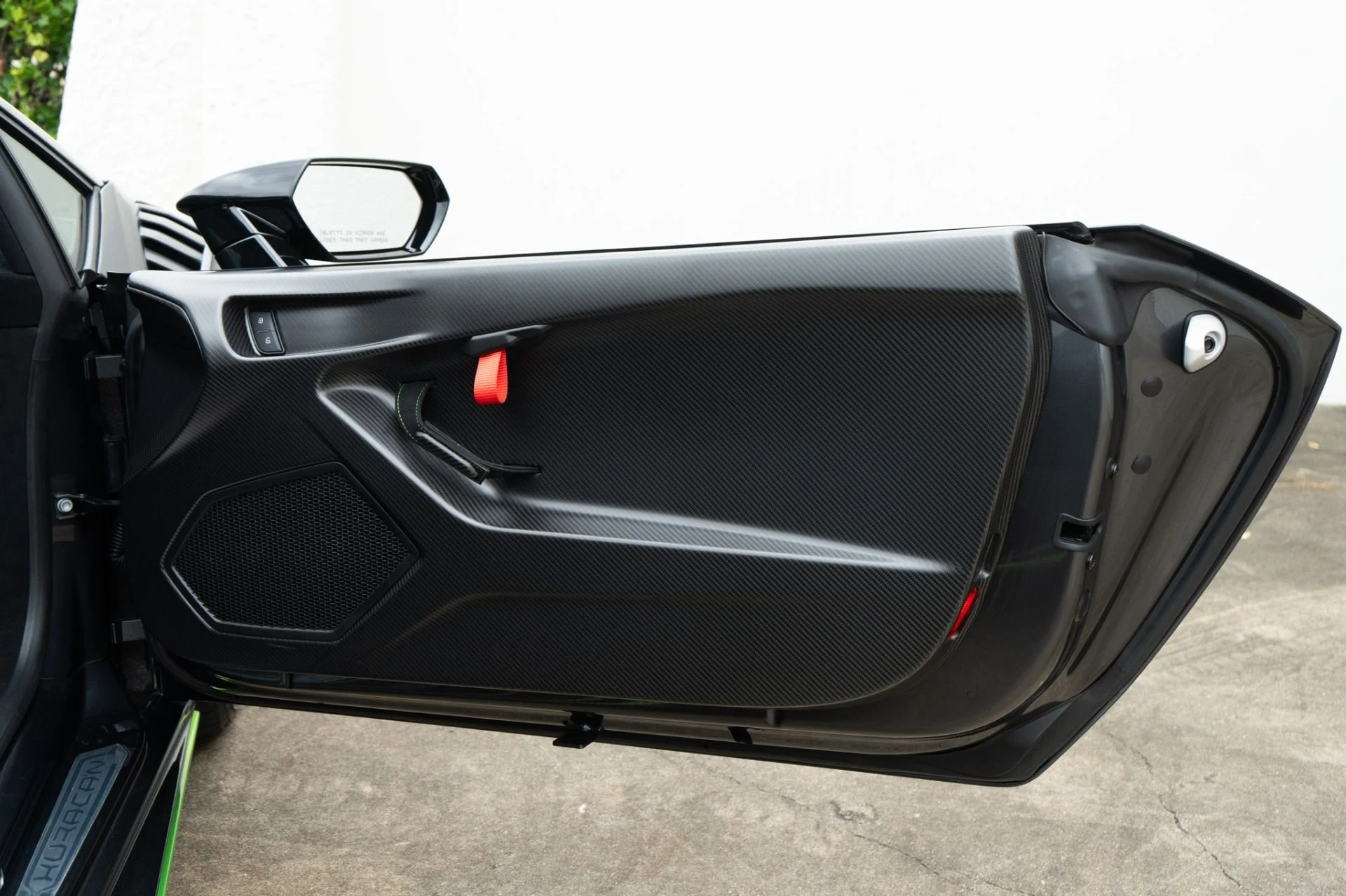 mph034_2450676682_Used_2021_Lamborghini_Huracan_STO_1791840697_669bb7d39f
