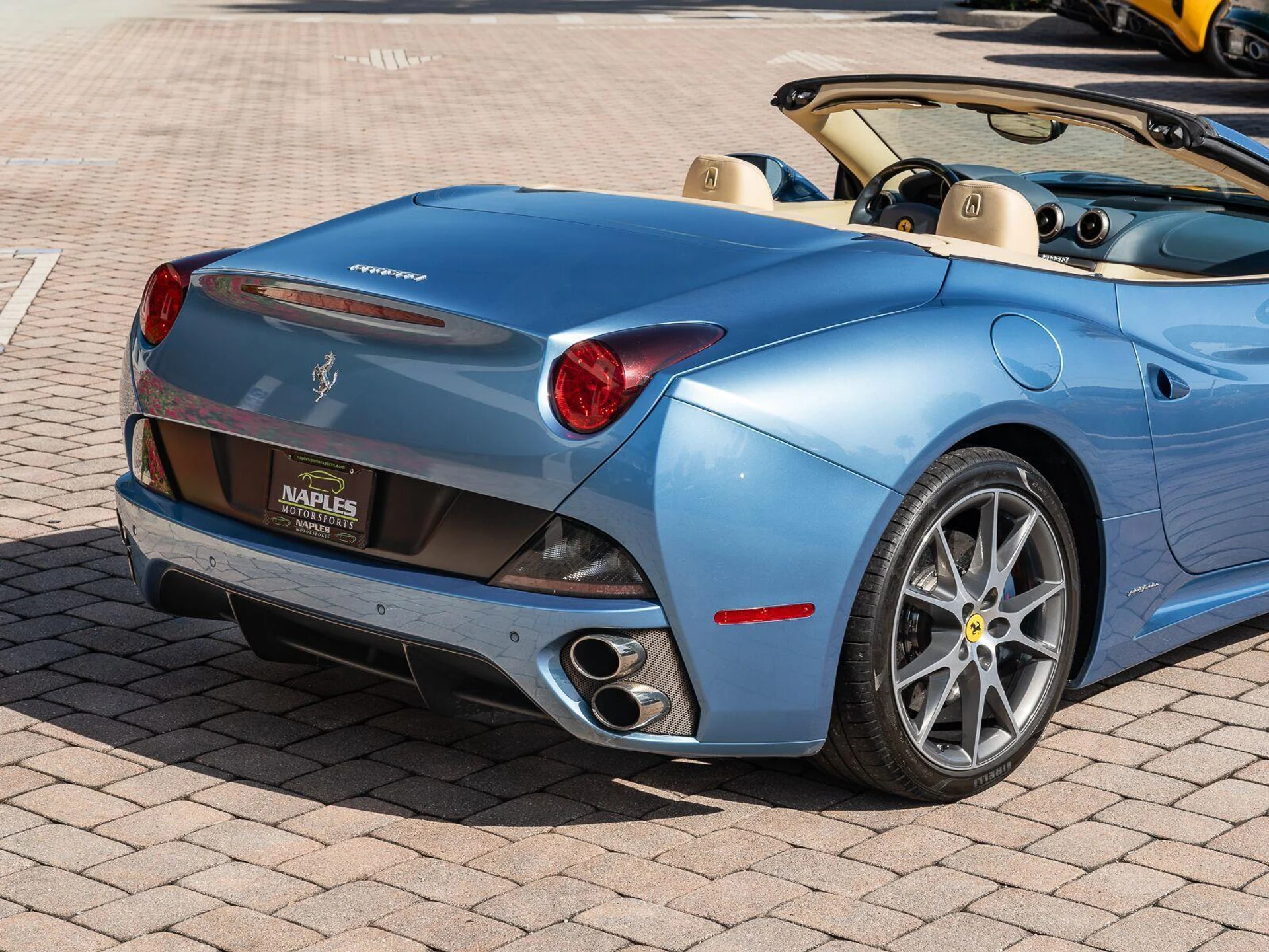 mph034_2455271130_Used_2010_Ferrari_California_1793131317_b0dbd9a340