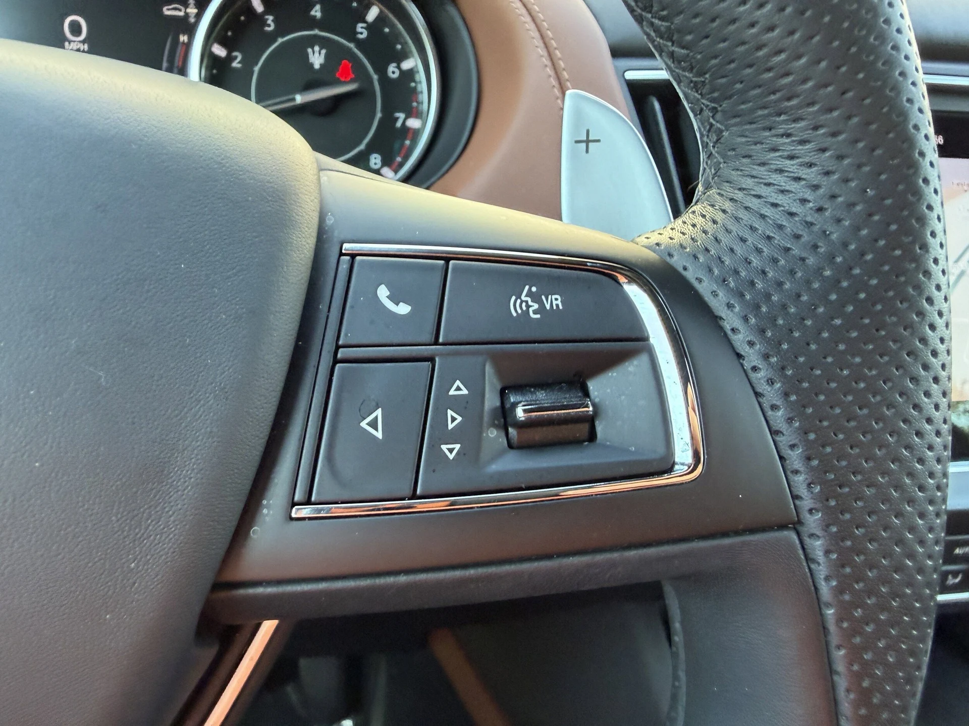 mph034_2463973532_edbc3f72da06989b4a658c13d43f3f45x_1c86e22e43