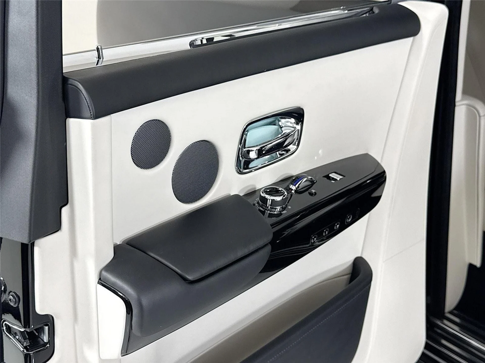 mph034_2476219389_16525534380ee20a5e1f79c189fe6633_a2e1890ba0