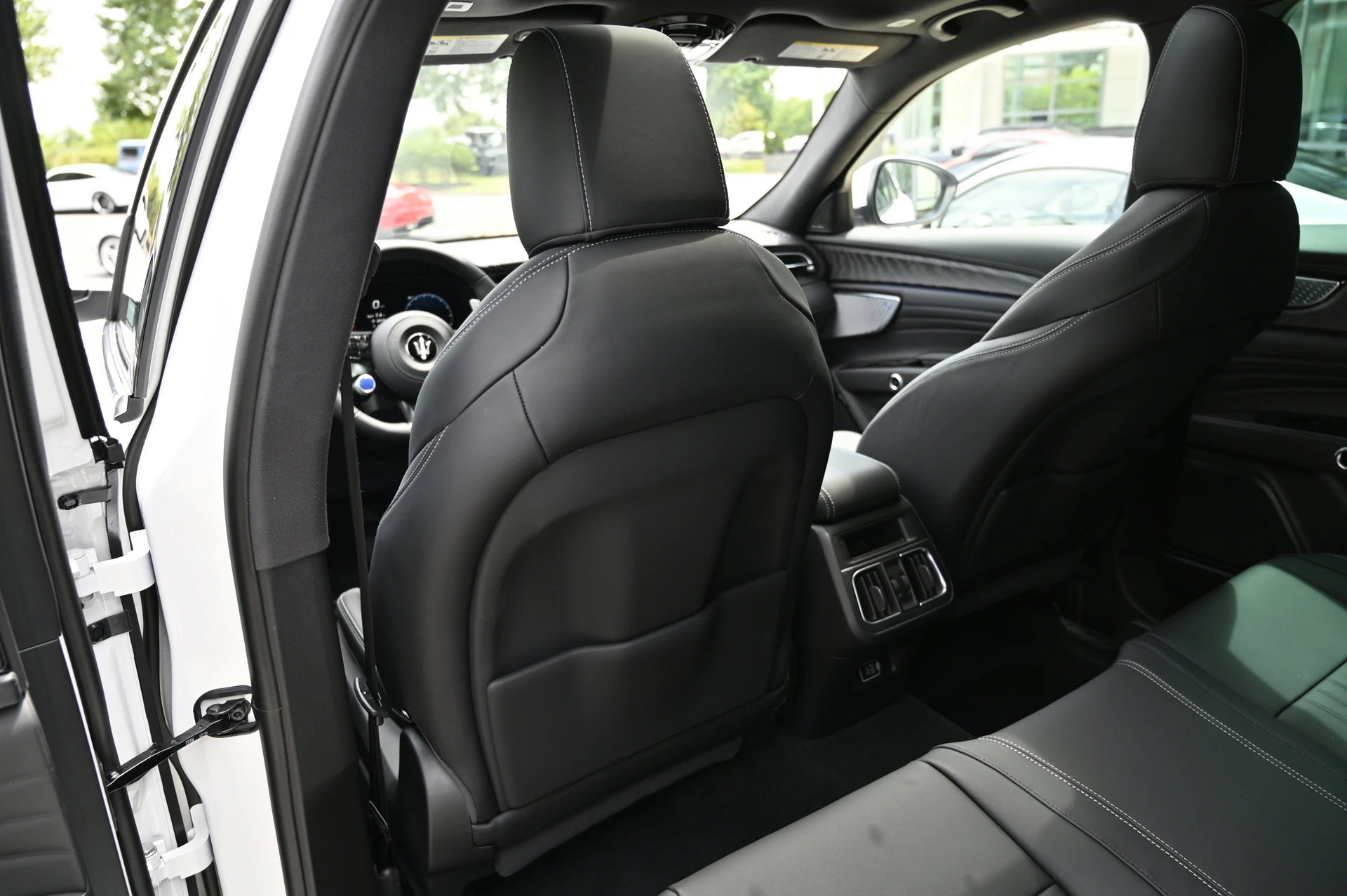 mph034_2482088822_585ab406764241c295417a32c60caae0_6bbd93fe0e