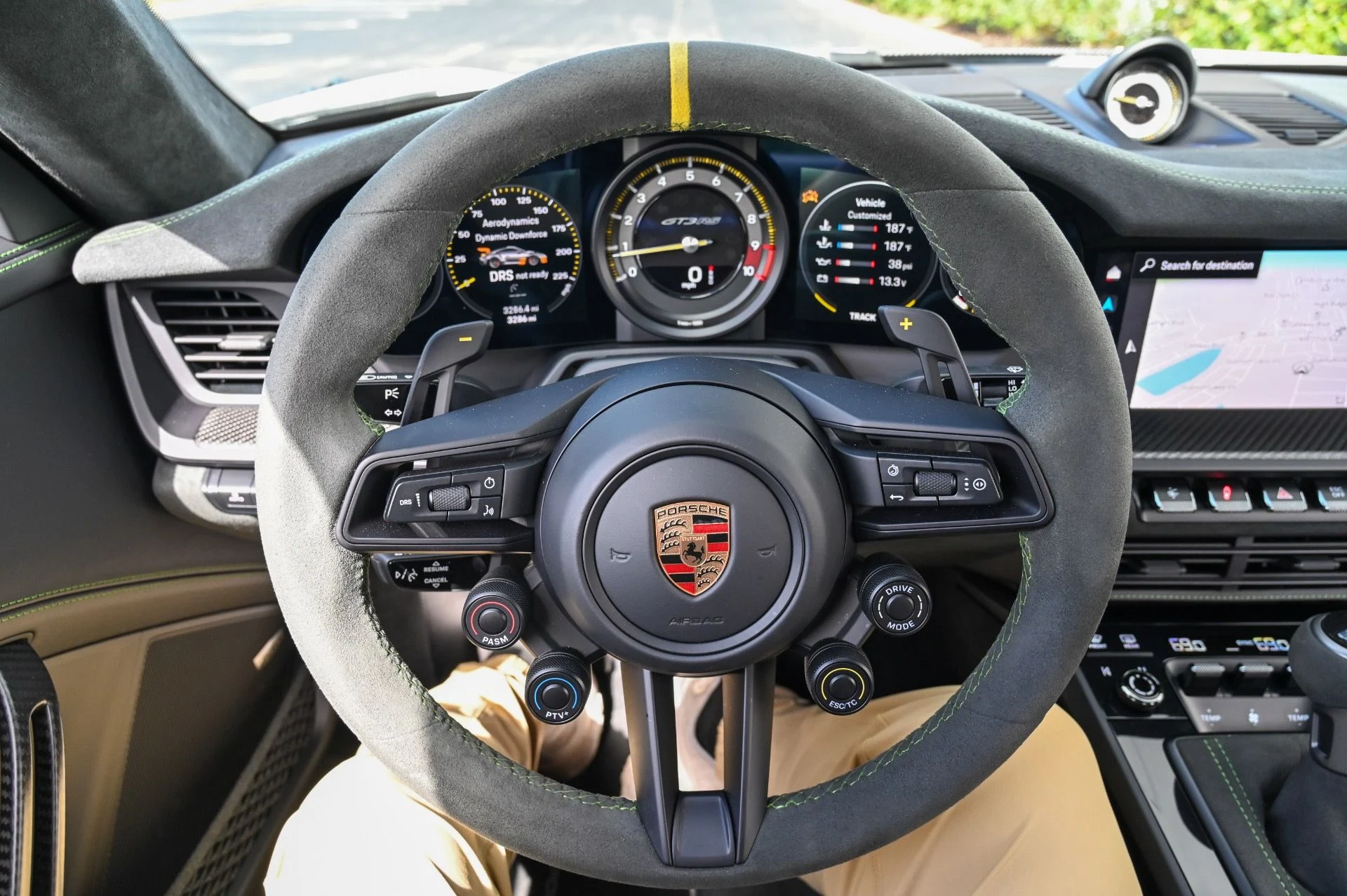 mph034_248249111_Used_2024_Porsche_911_GT_3_RS_1730405954_0f006d377a