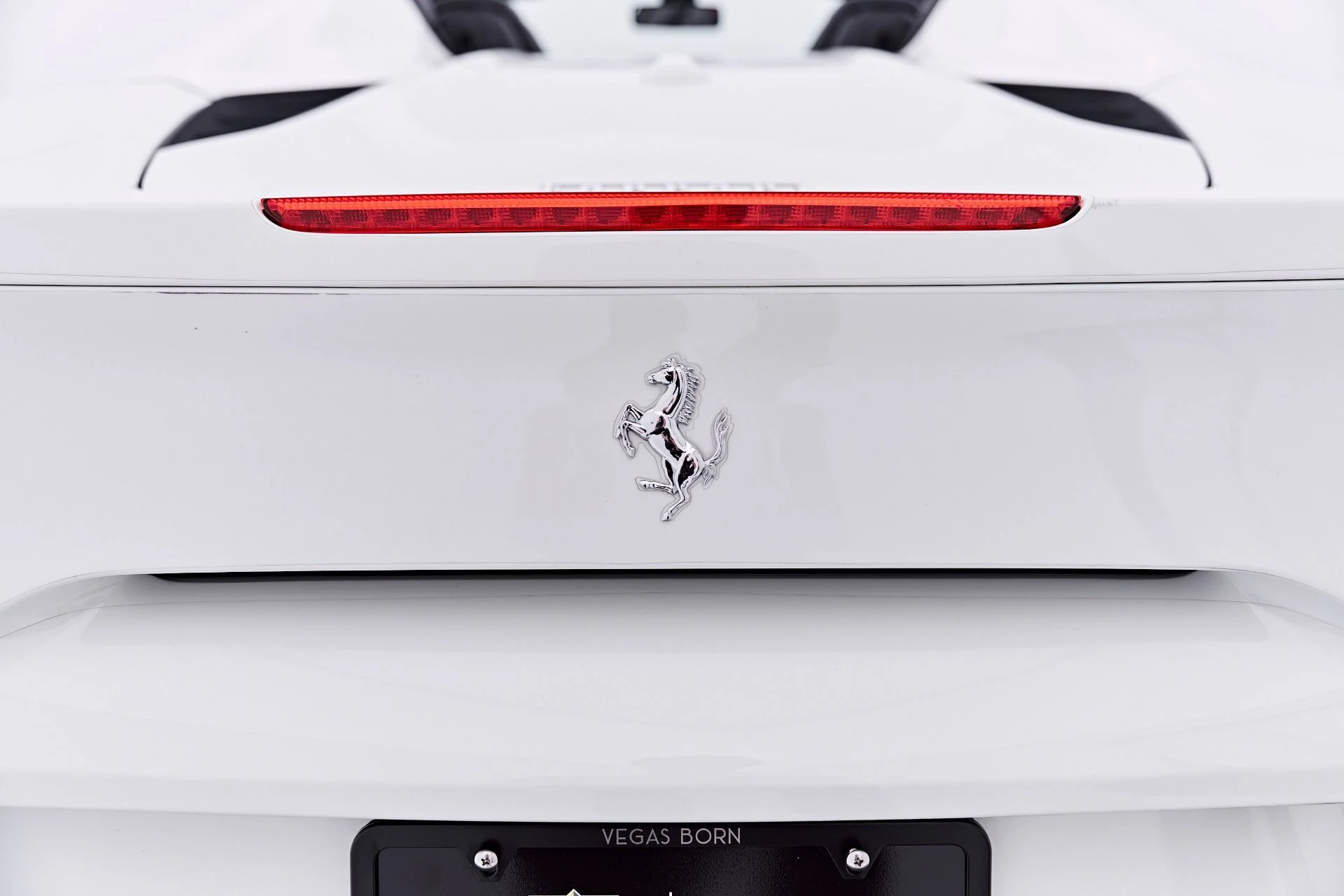mph034_2484689904_Used_2019_Ferrari_488_Spider_Base_1782196547_95113f1956