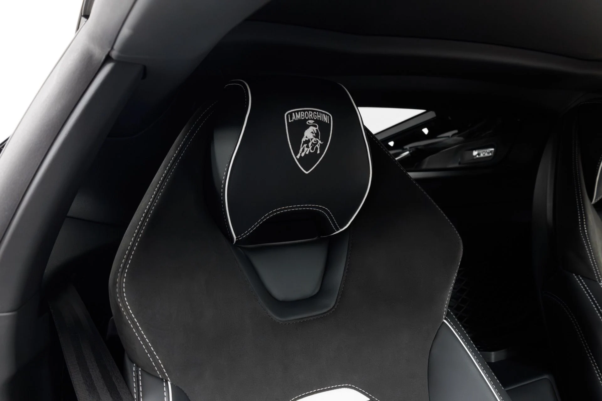 mph034_248605015_Used_2020_Lamborghini_Huracan_LP_640_4_EVO_1779139556_a5a2d0f583