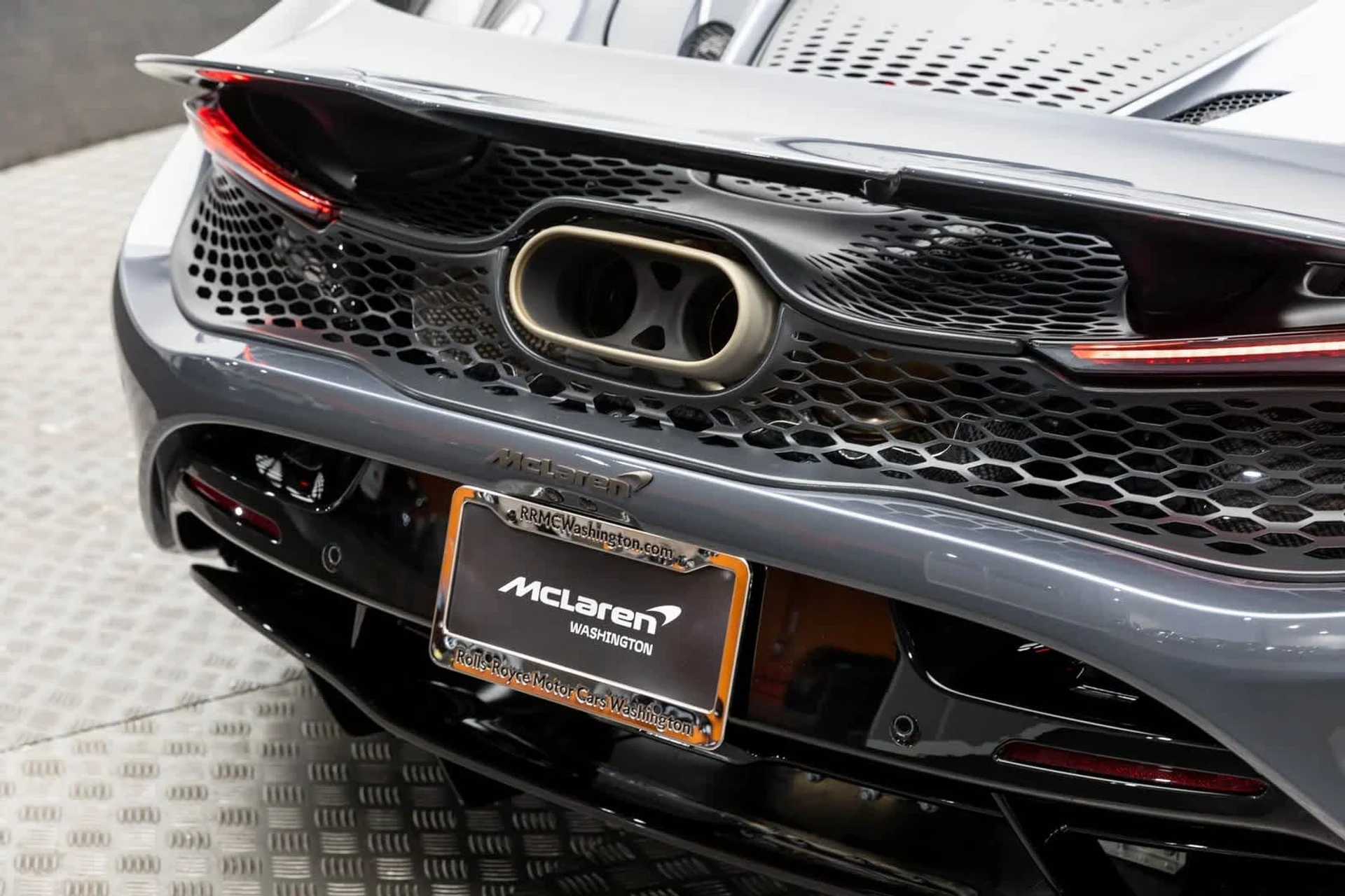 mph034_2492925983_35_4bffbe763a