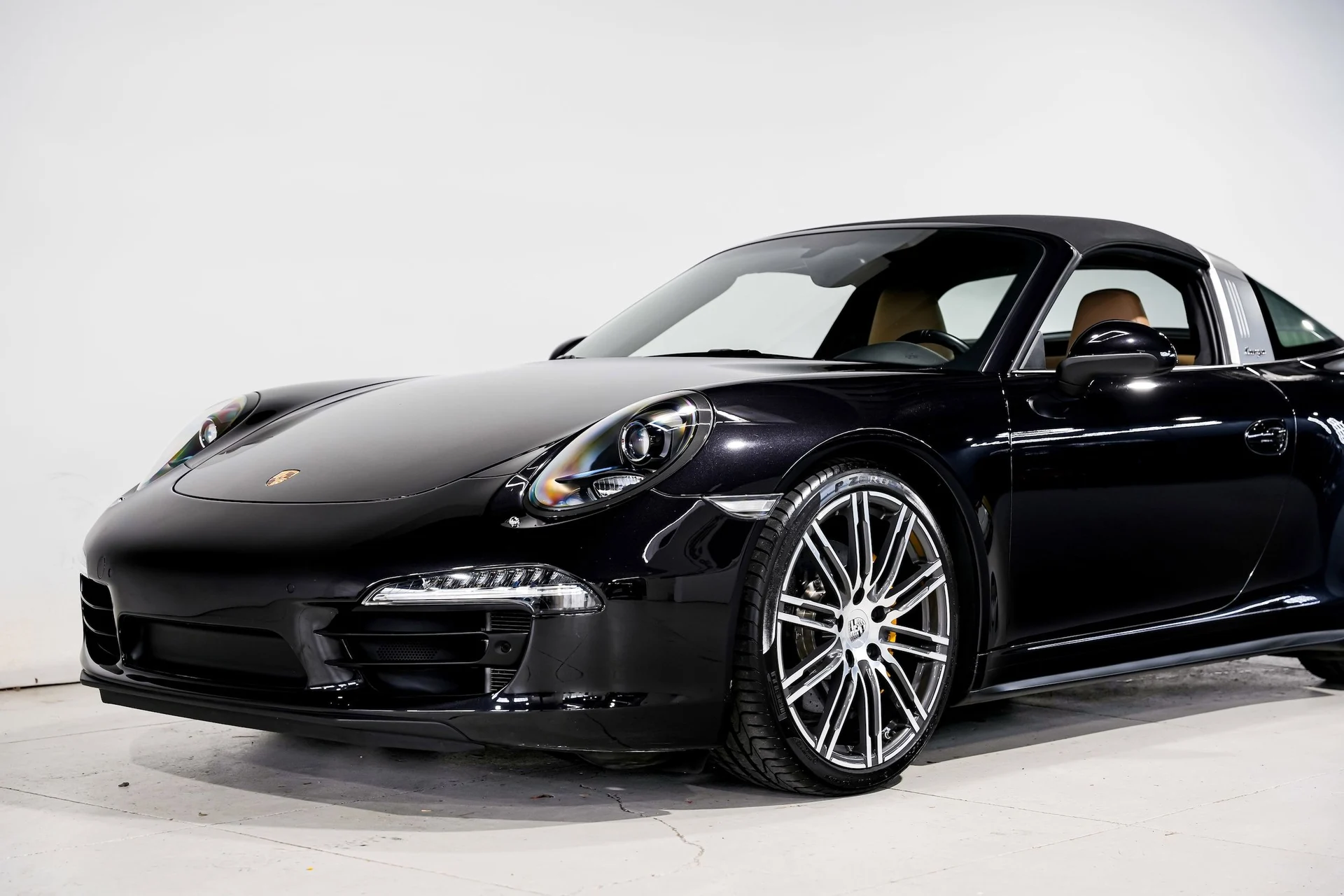 mph034_2494073045_bfdc92d76b3725315f5b61577352c154x_2b589684d2