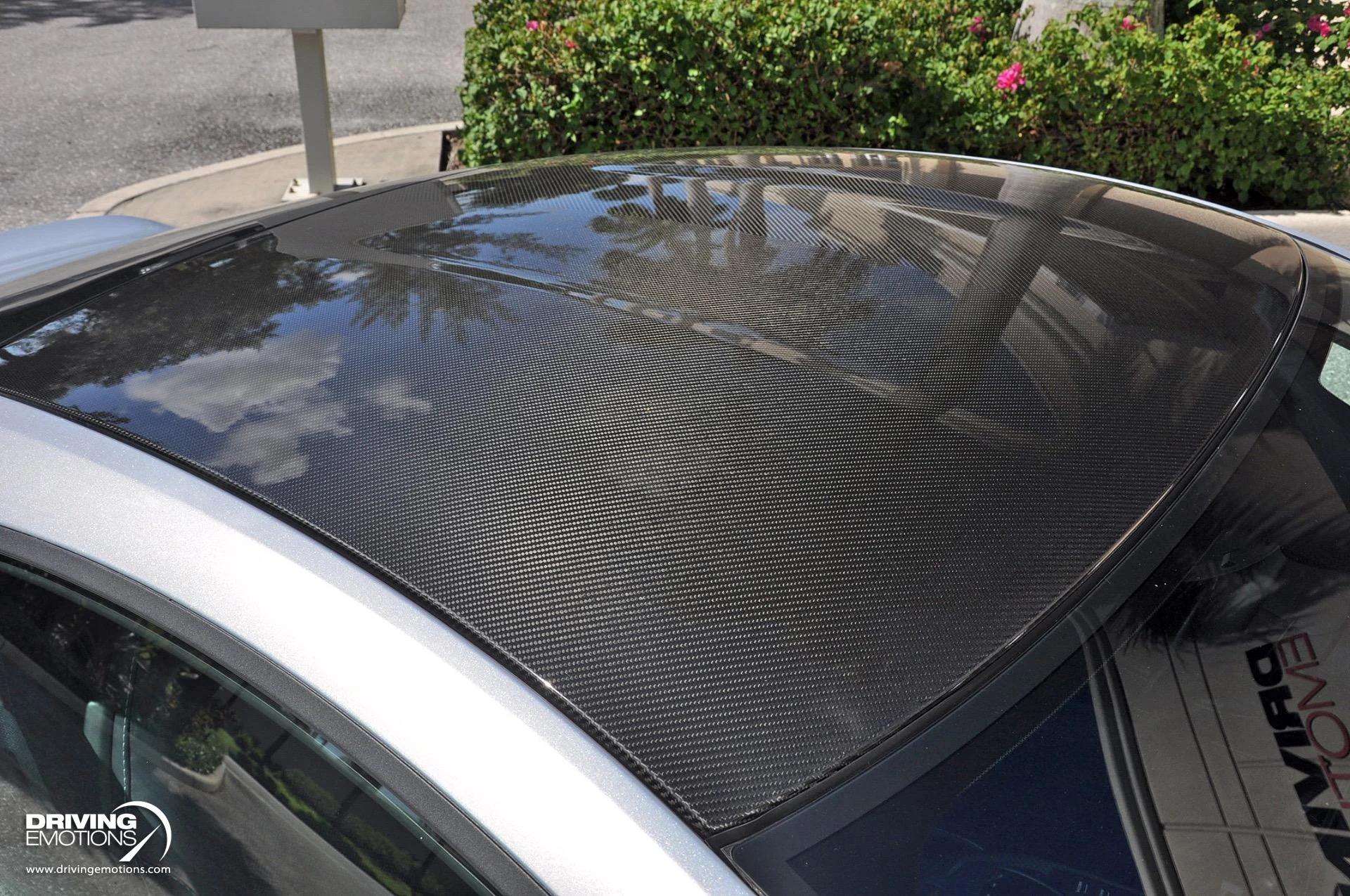 mph034_2534732227_880_p35_l_21395b80b8