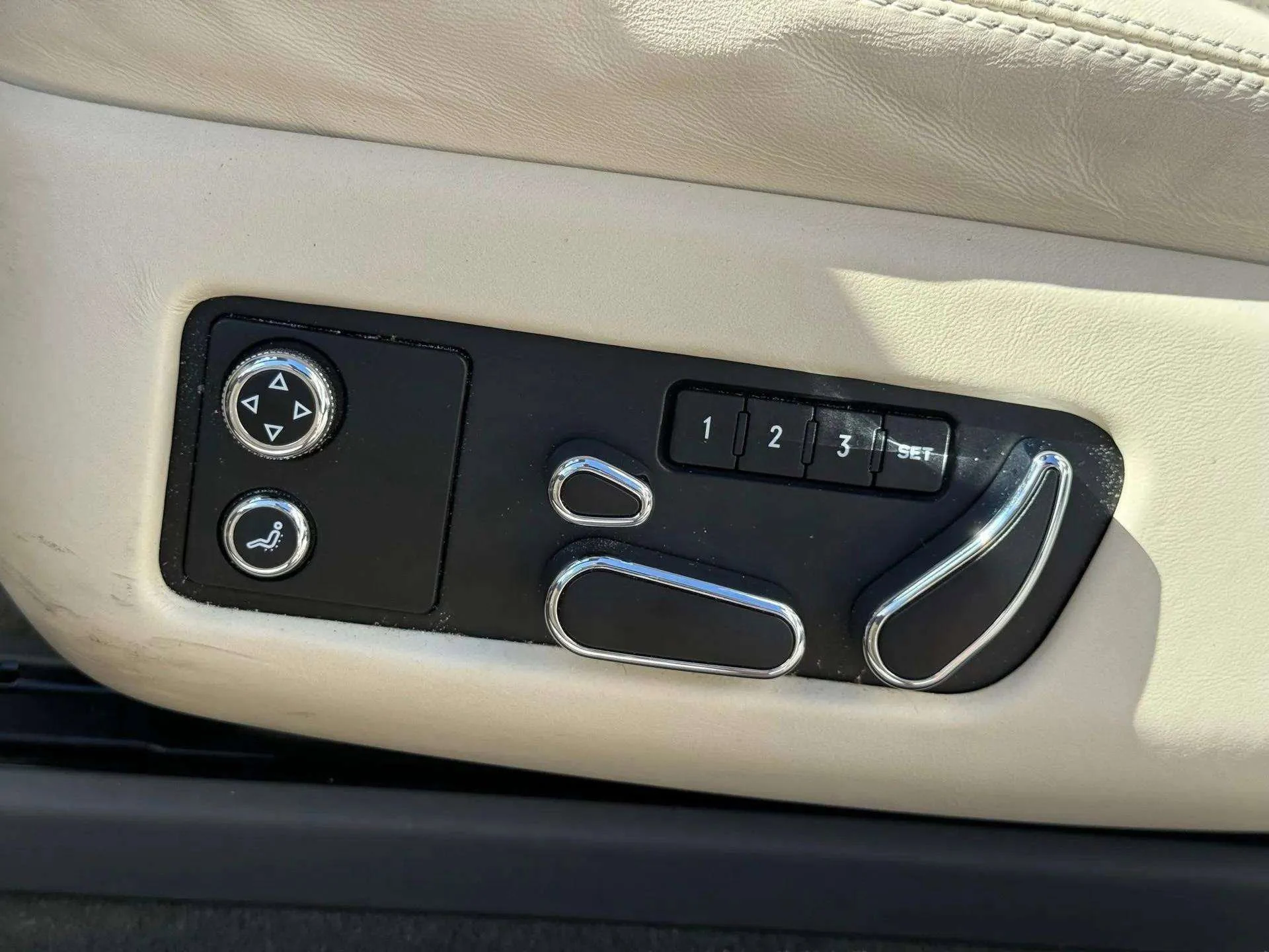 mph034_2536326753_5a41875d55874ab19d2f8619c6e9103d_8afea97a70