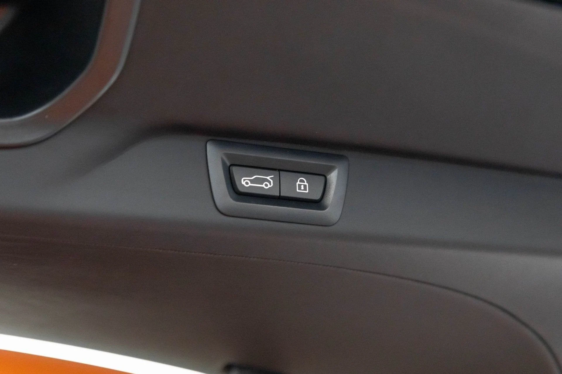 mph034_2541426528_35_00ba9f6042