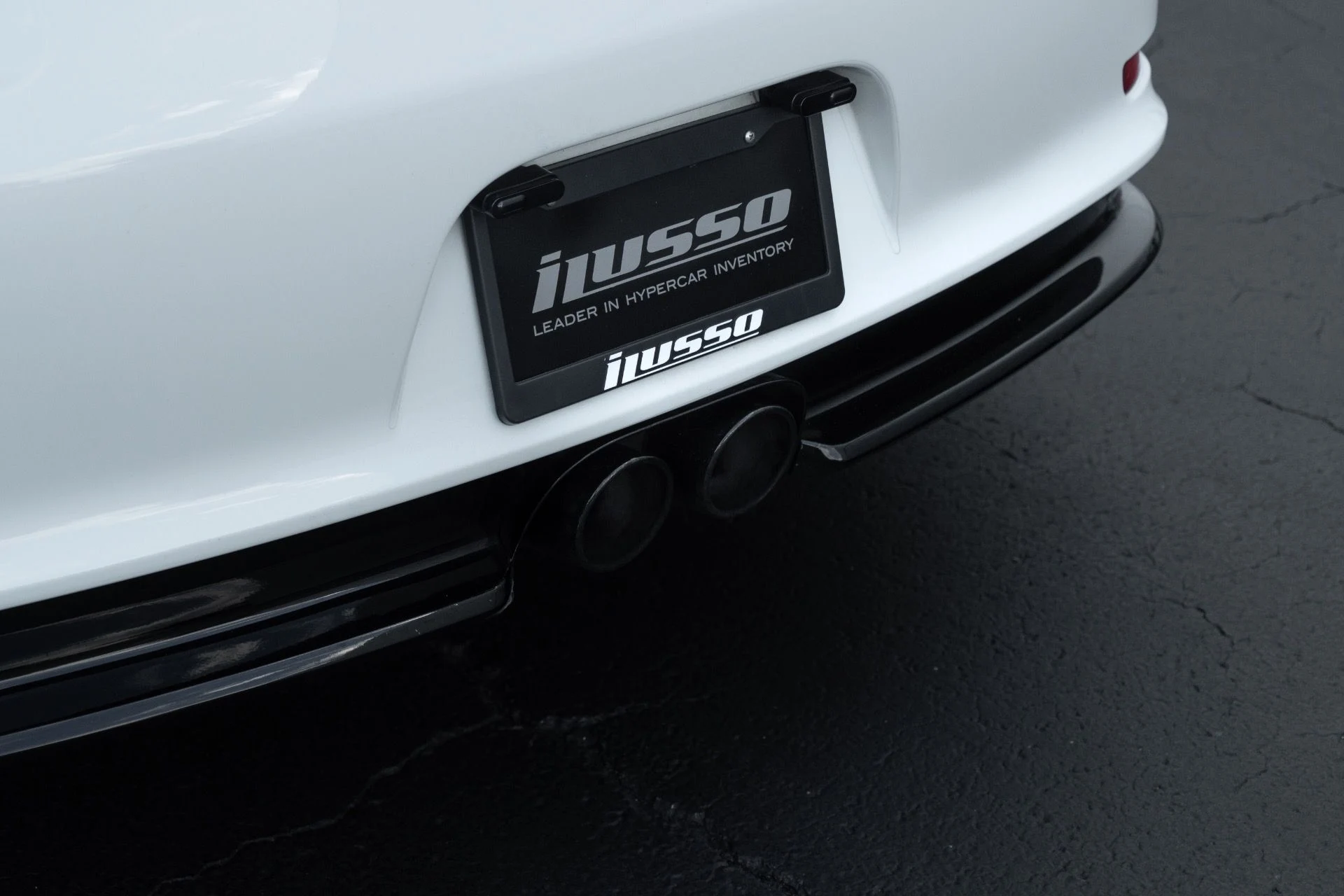 mph034_2545469574_Used_2016_Porsche_911_GT_3_RS_1761756649_90638d5cb1