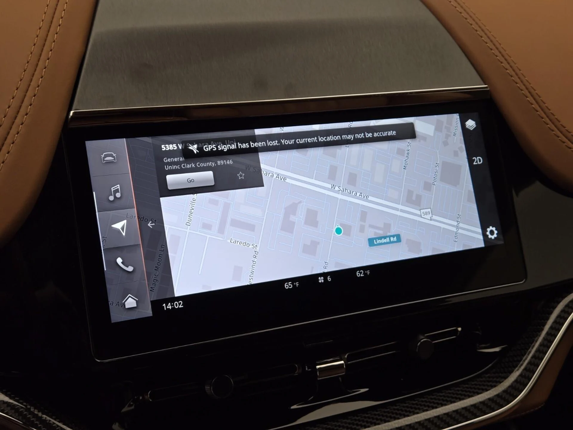 mph034_2546512736_New_2026_Aston_Martin_DBX_707_1761716910_392c360064