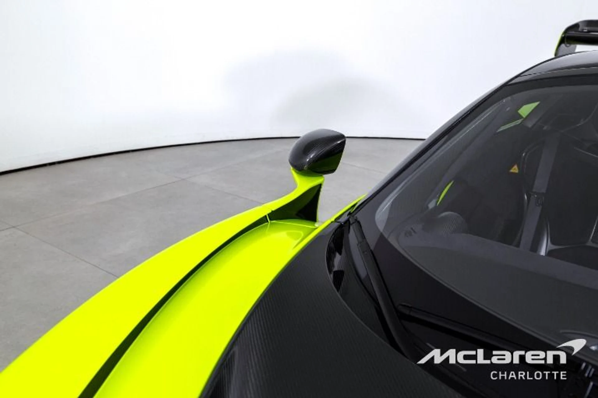 mph034_2578279531_Used_2019_Mc_Laren_Senna_5e5d47513b