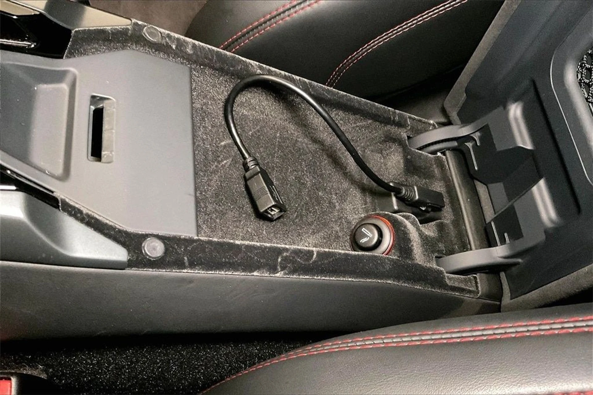 mph034_2579113281_05dab88c0a9177783b45fb2e0b2efe33x_c32f928eff