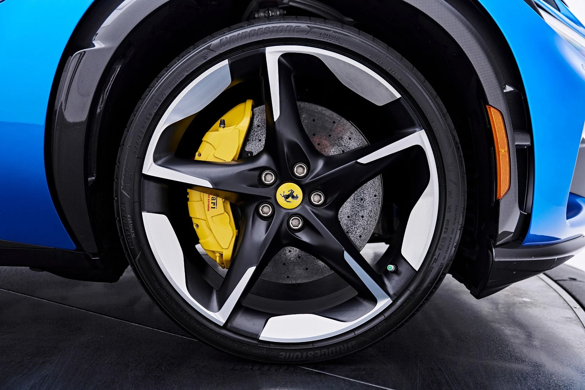 mph034_2583526561_Used_2024_Ferrari_Purosangue_Base_1788227889_55134be4a8
