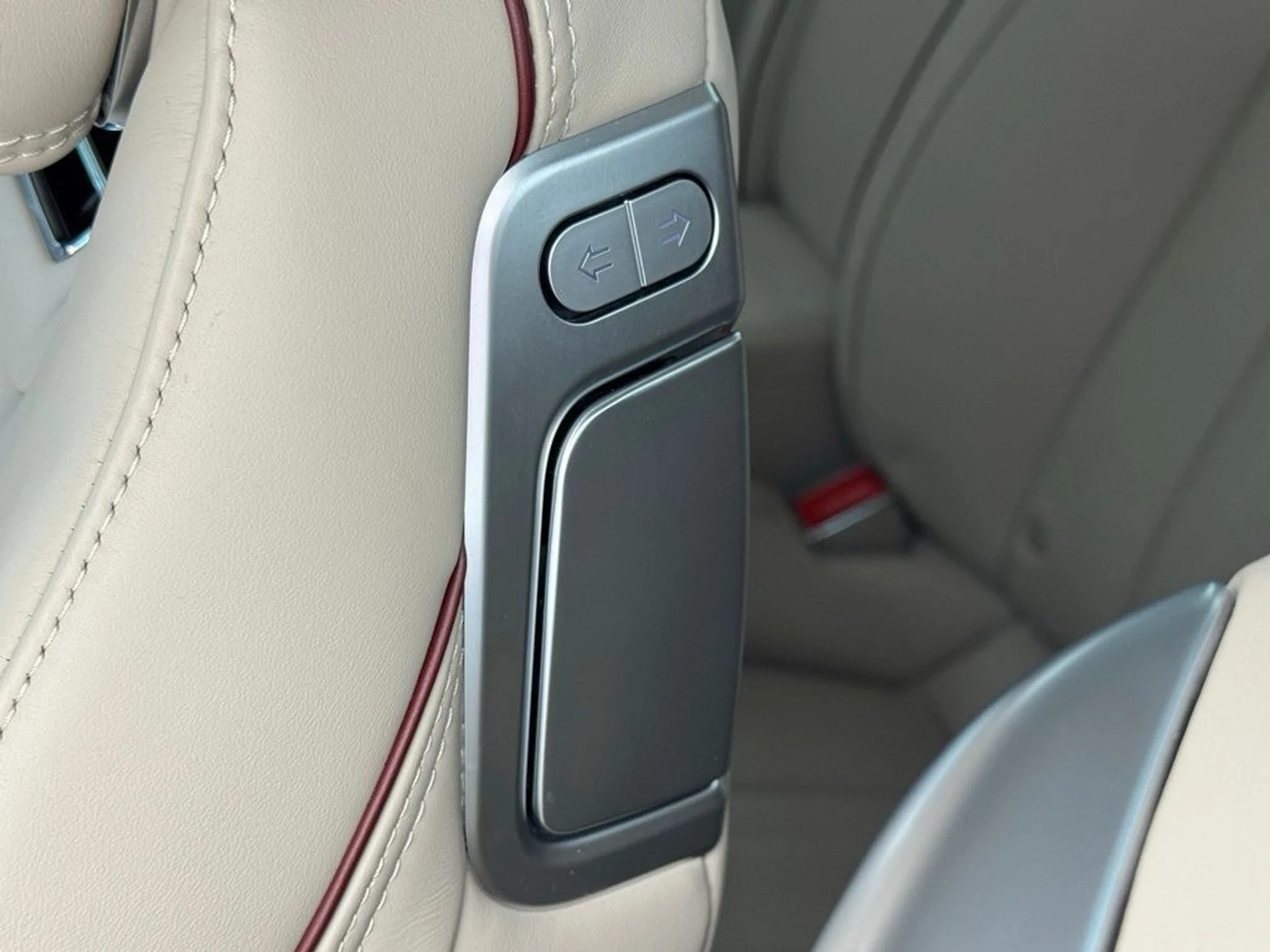 mph034_2590292863_0dolciccjzl6ugubhr210kt3srrf_26c73e1456