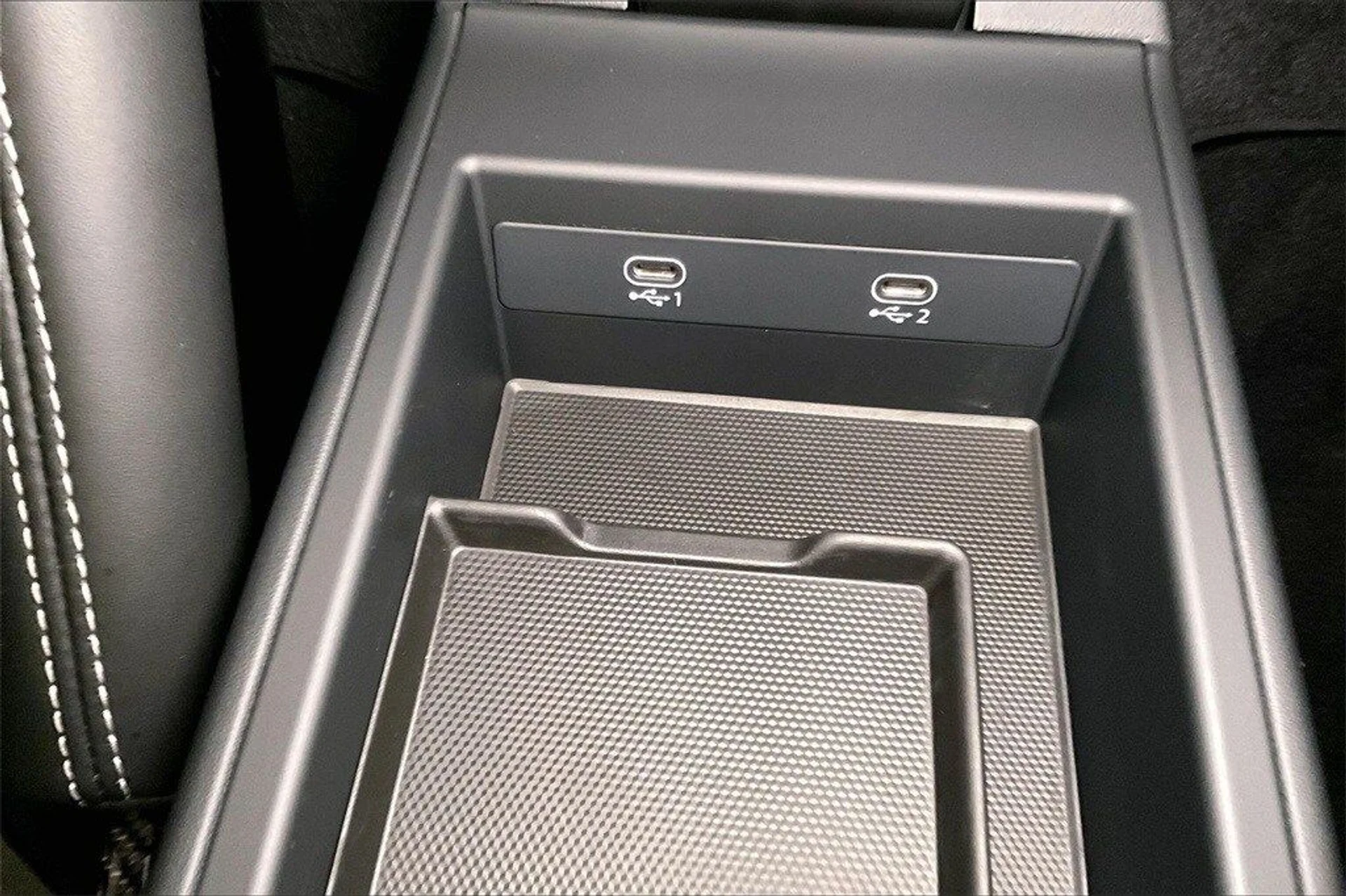 mph034_2601712542_c6f33eb16a3508ff7e1f9c5f94a480e3x_d222d7506b