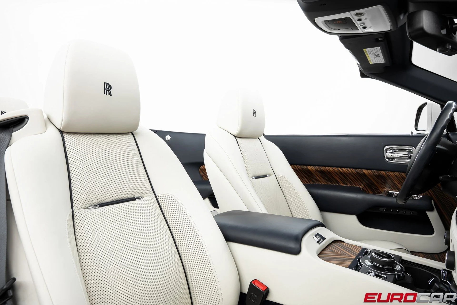 mph034_2601996729_image_35_64a6e0e5ee