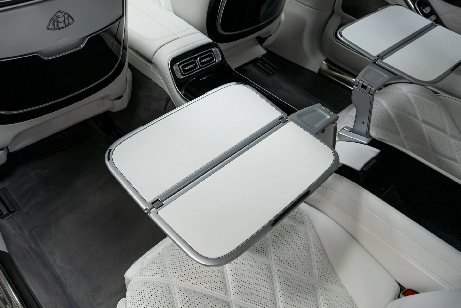 mph034_2602749410_Used_2023_Mercedes_Benz_S_Class_Maybach_S_680_4_MATIC_1776091551_7d56f65dc7