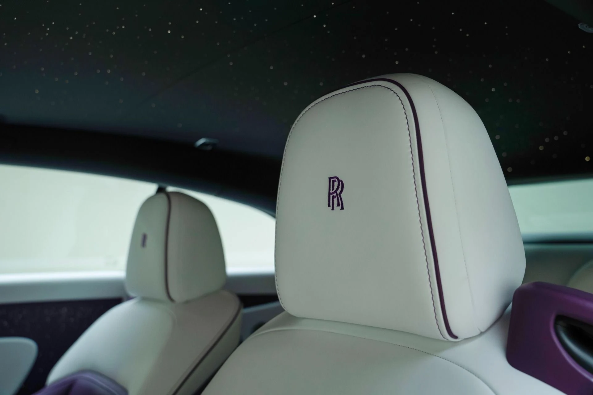 mph034_261694588_Used_2024_Rolls_Royce_Spectre_1781198100_0ea1d48dc1