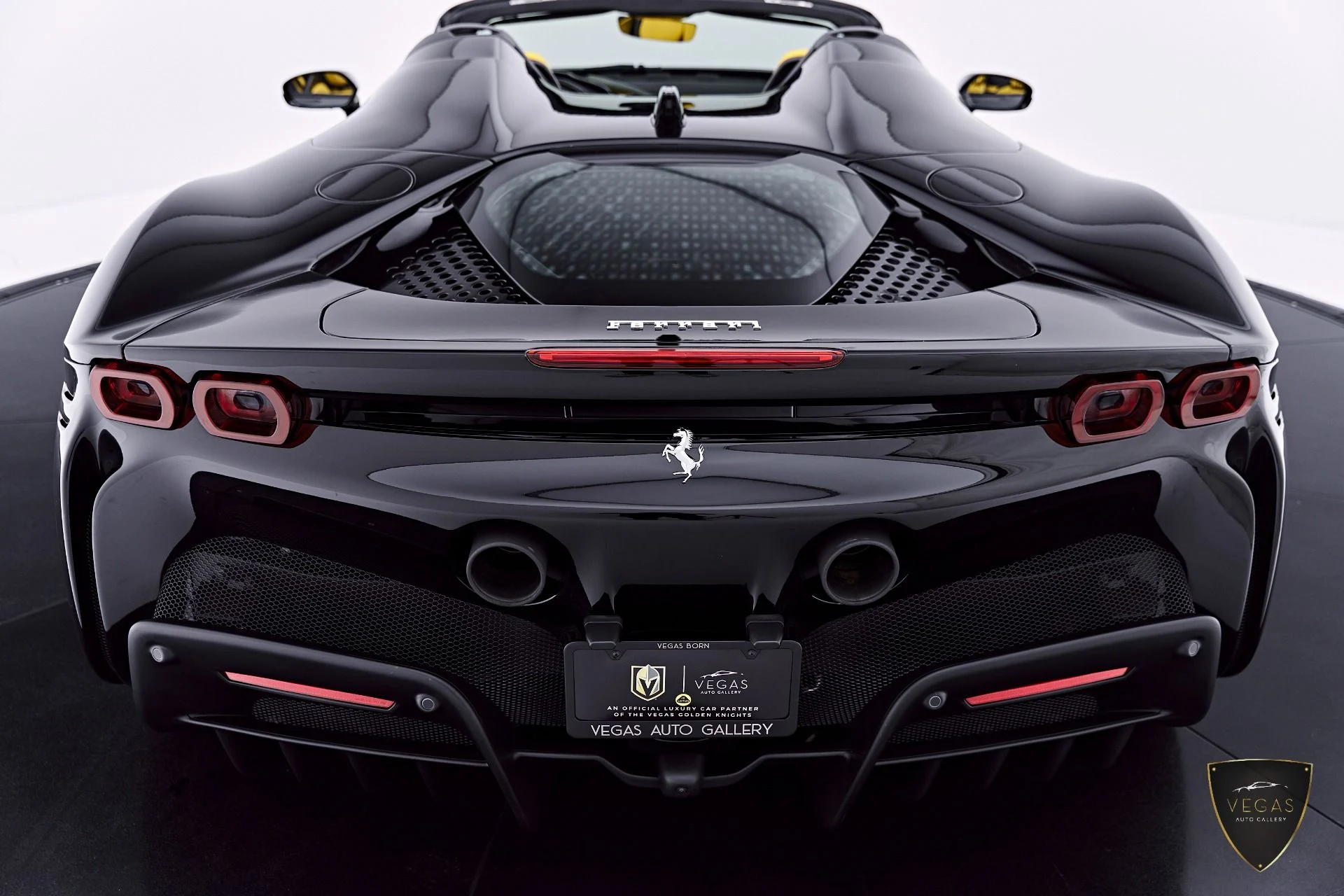 mph034_2619368050_Used_2024_Ferrari_SF_90_Spider_Base_1783038340_f3e78d42de
