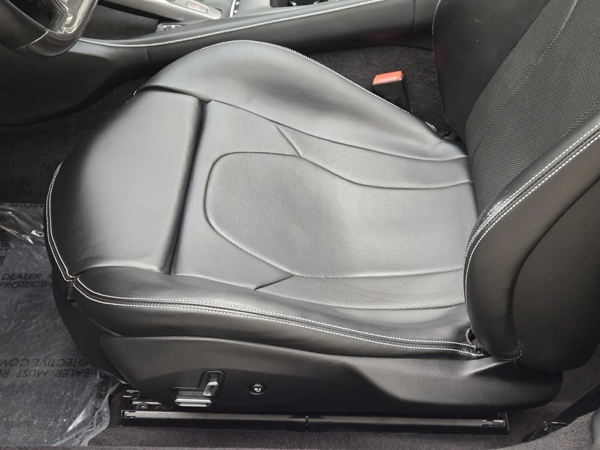 mph034_2625029762_Used_2022_Ferrari_Portofino_1768891487_ce4193d39d