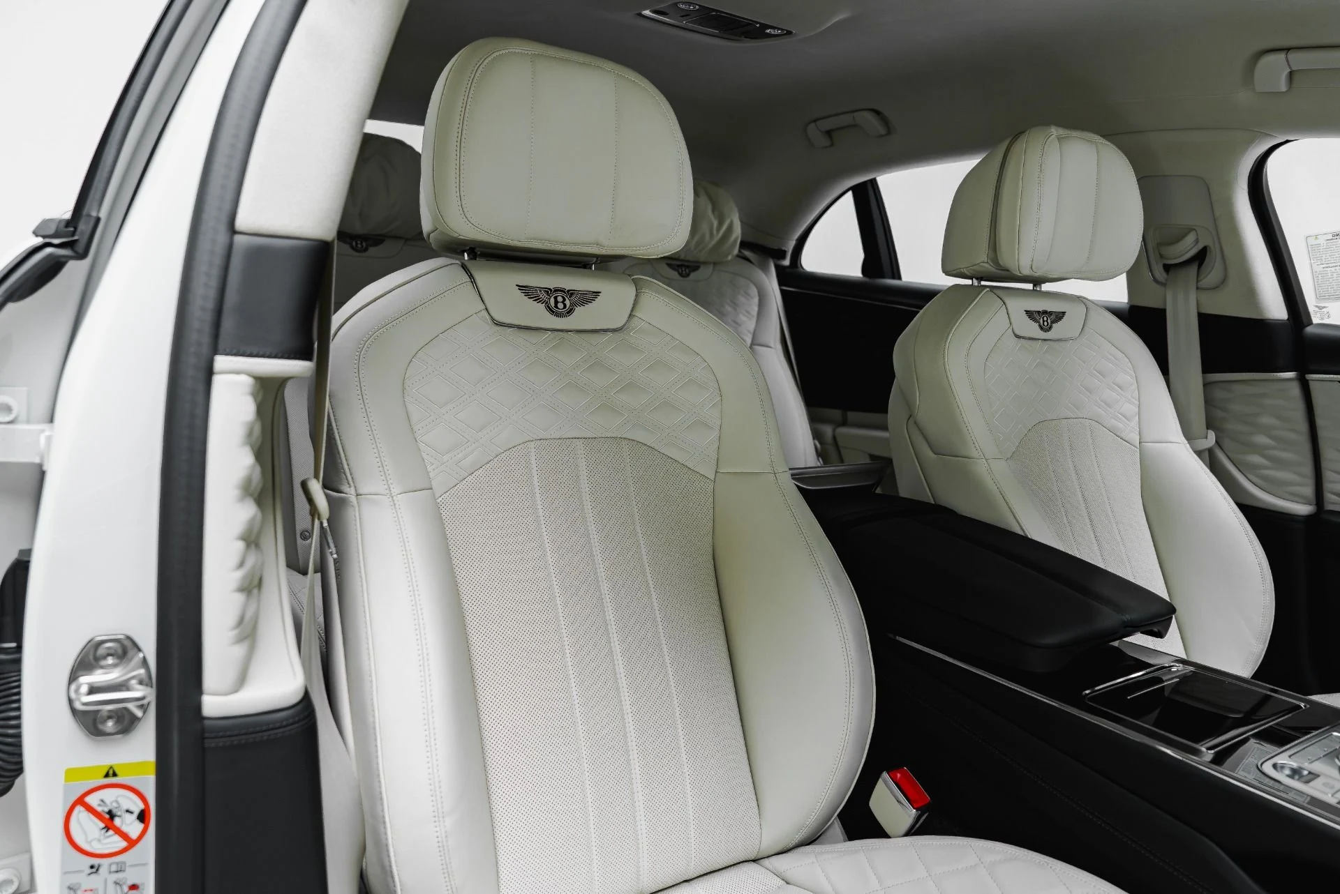 mph034_2634017609_Used_2024_Bentley_Flying_Spur_Speed_1793378285_87fec3adb8