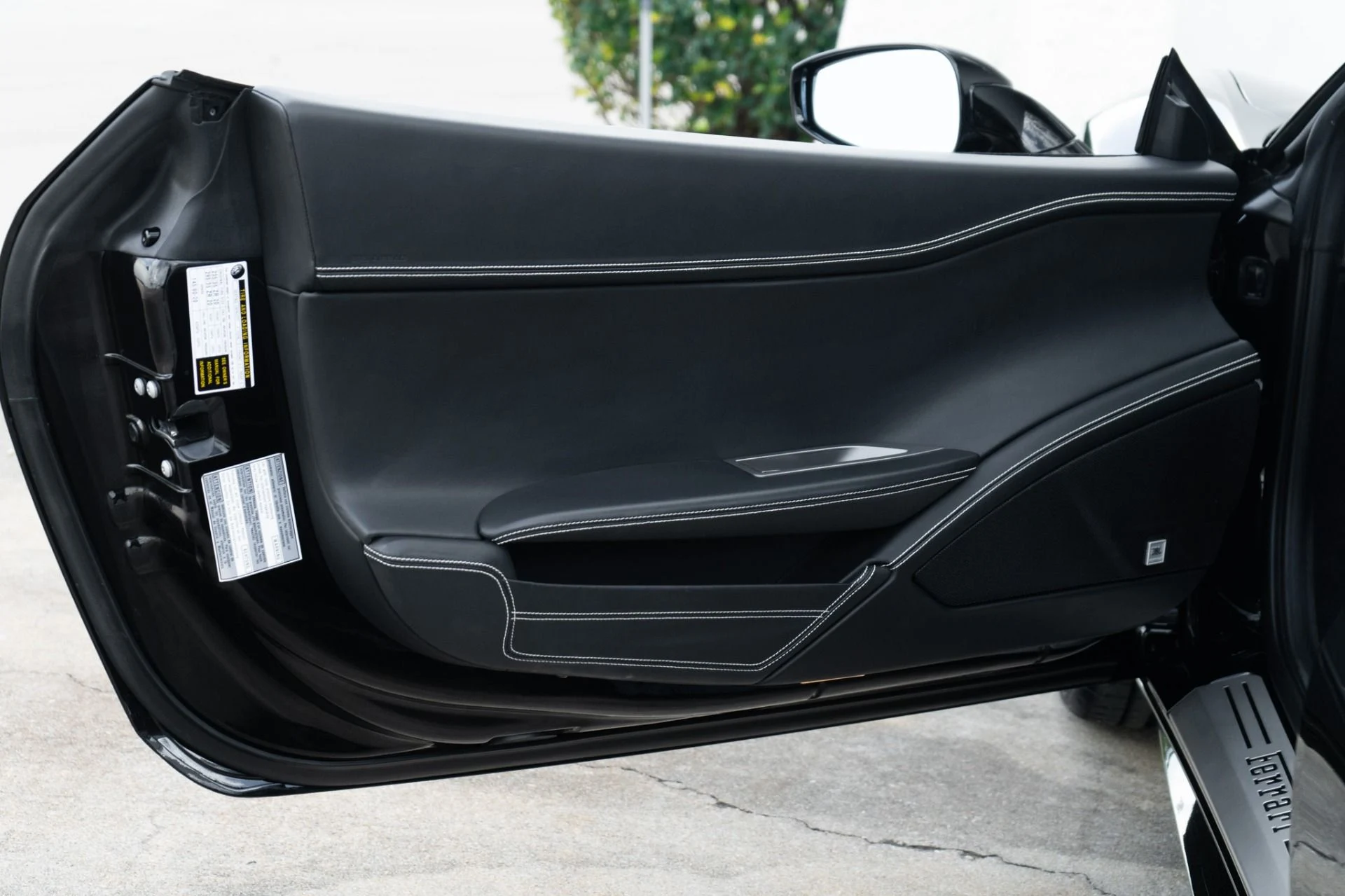 mph034_2634142722_Used_2013_Ferrari_458_Spider_1774392856_a1d17a471d