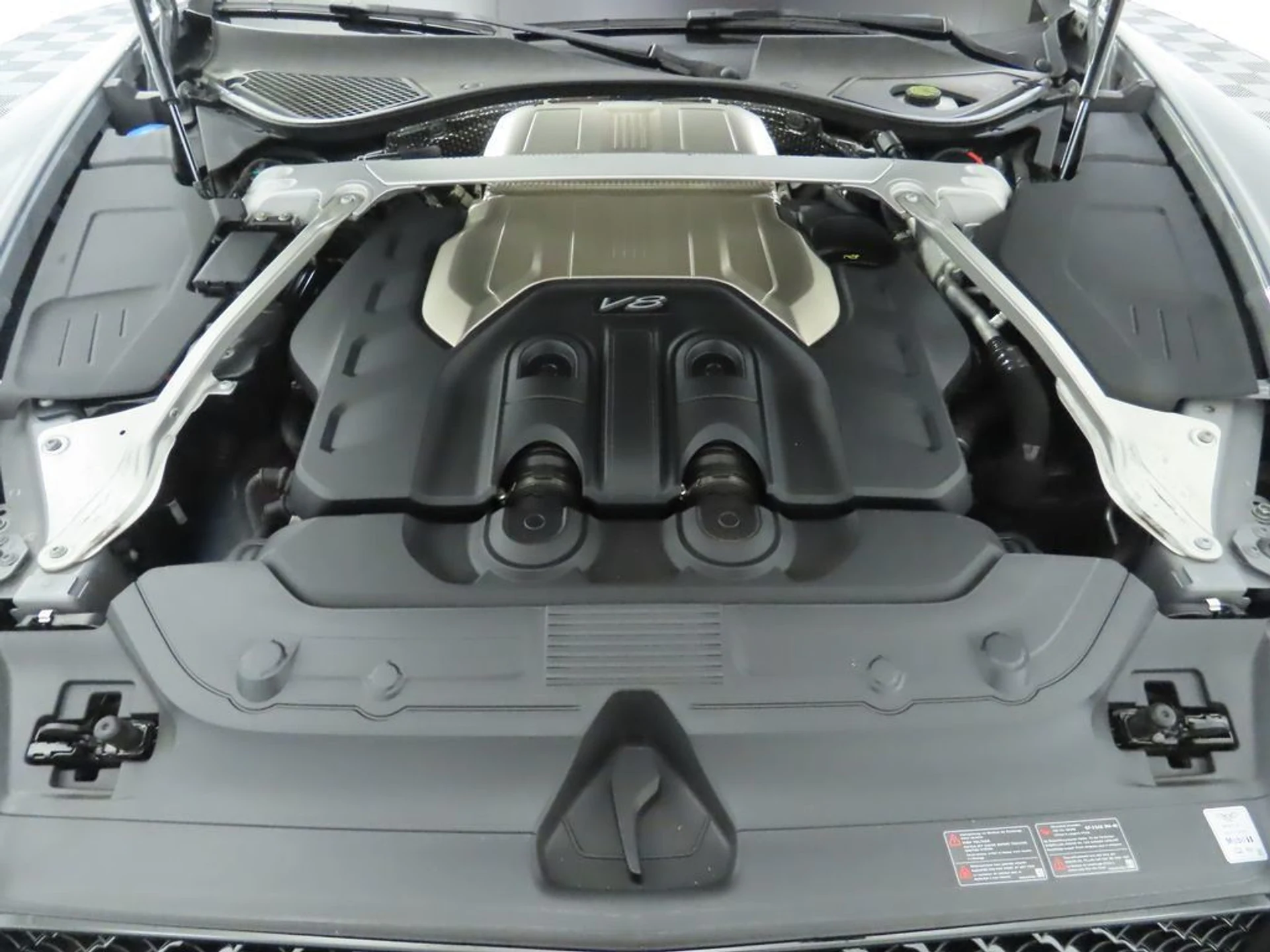 mph034_2637174163_used_2024_bentley_continental_gtsconvertible_8119_22944109_35_1024_e2b0a9afef