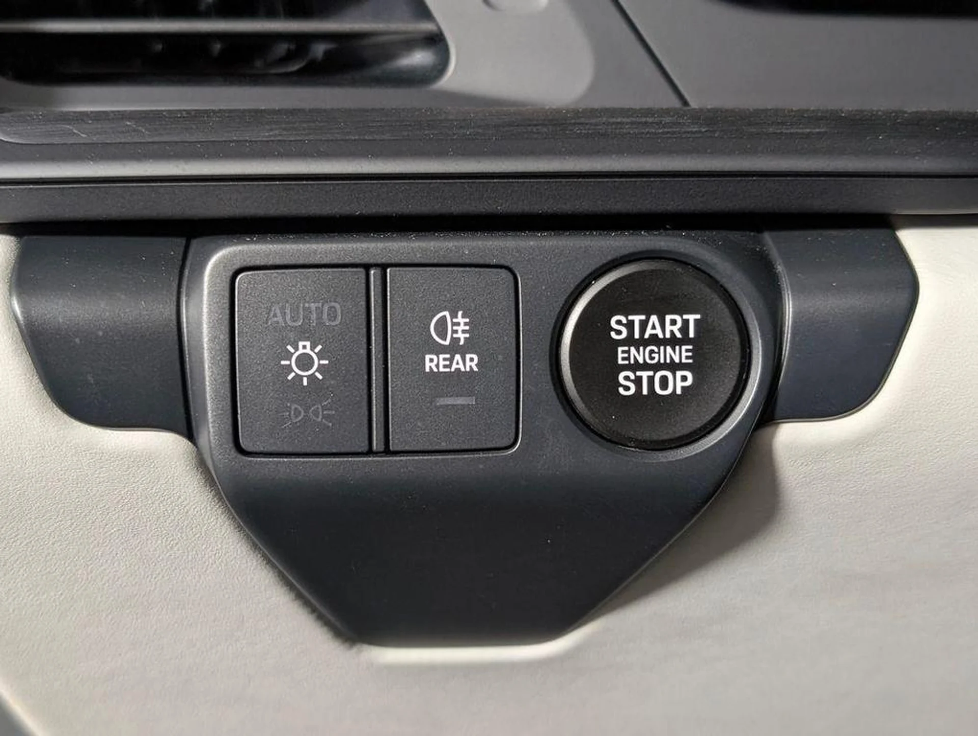 mph034_2646968198_o_R2hm_M_Cbtv_Cb_C_Og_Y9v_Qf_Zr_UNI_a5960fd85e