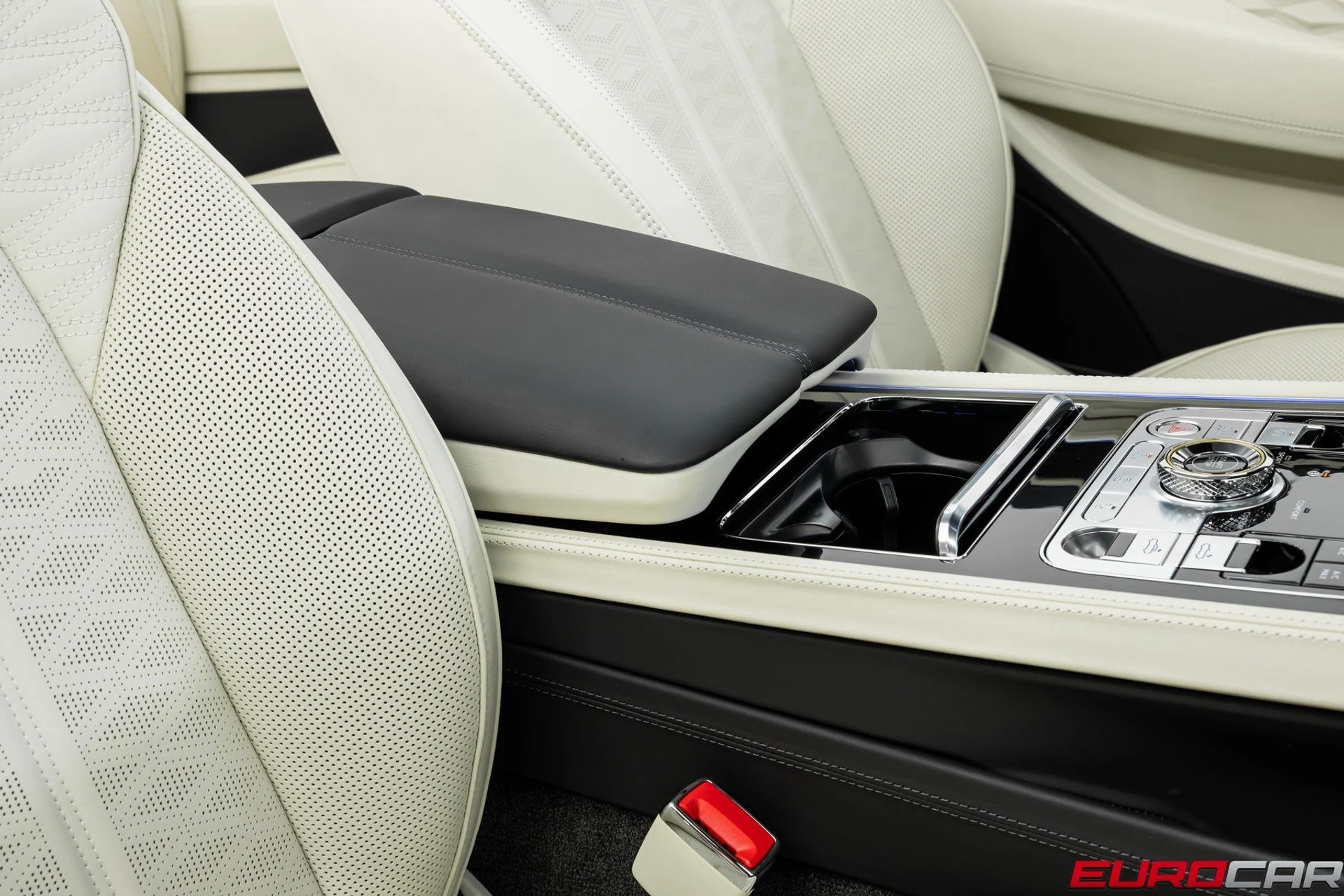 mph034_2649405071_image_35_c7b724c746