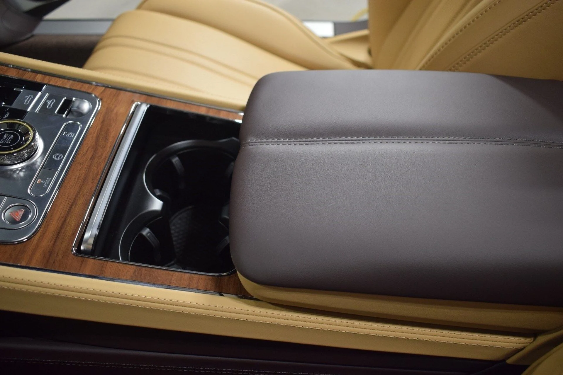 mph034_2649598629_b1a7117321c9b9ee8e7ed7d20af78360x_714f1f17c3