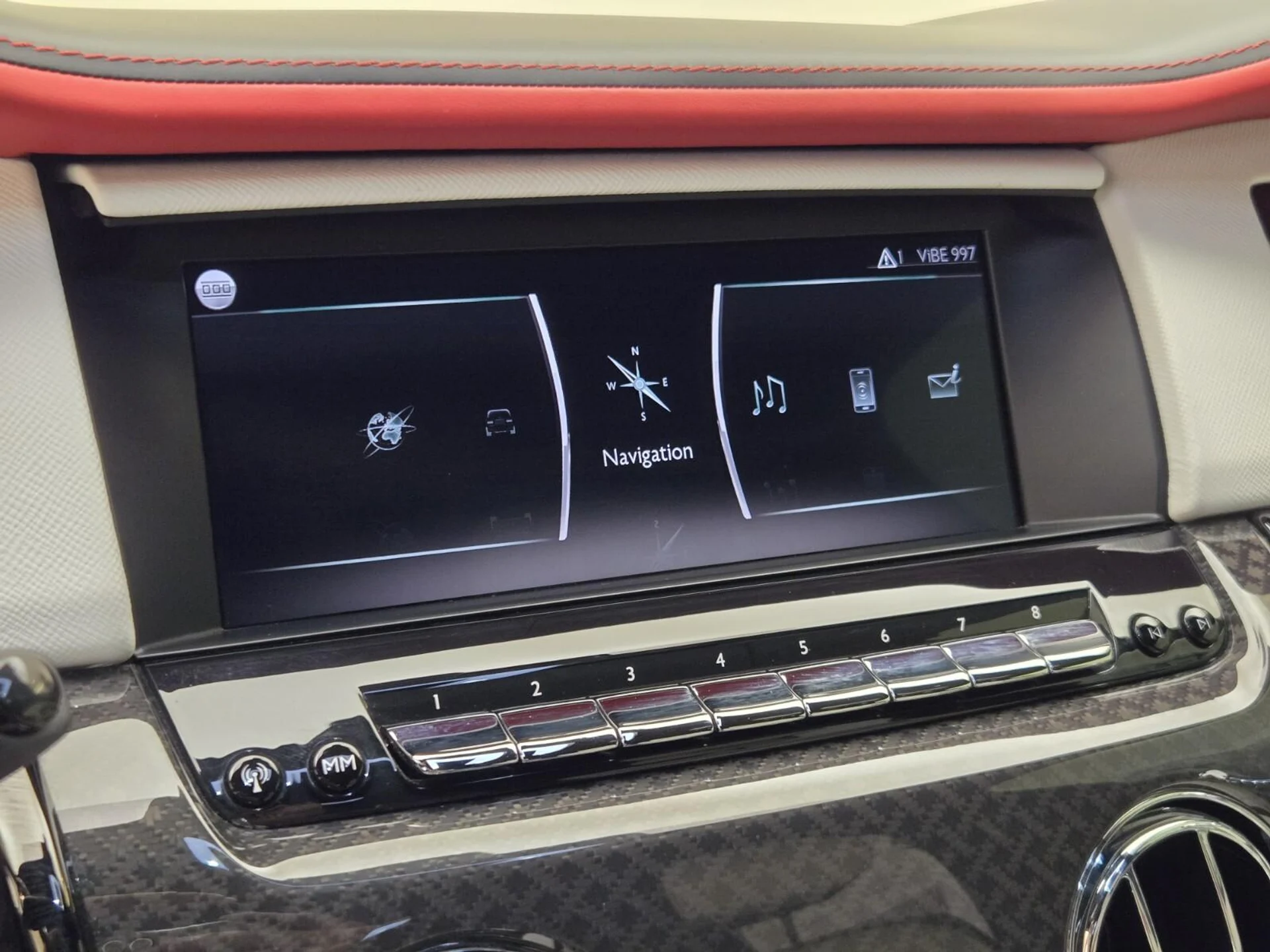 mph034_265270821_Used_2021_Rolls_Royce_Cullinan_1761977975_8f553e993a