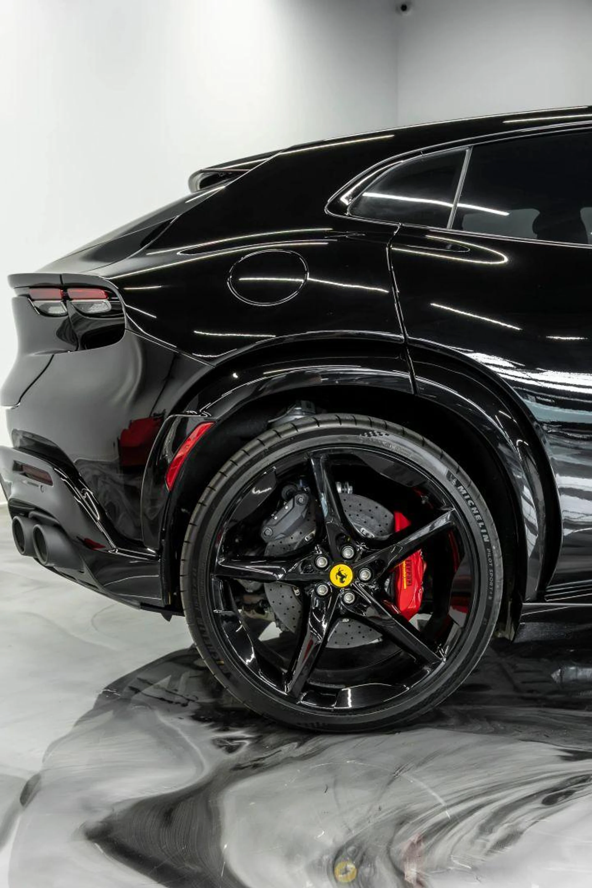 mph034_2654636844_Used_2025_Ferrari_Purosangue_Sport_Utility_4_D_1784849392_f010ae53d4