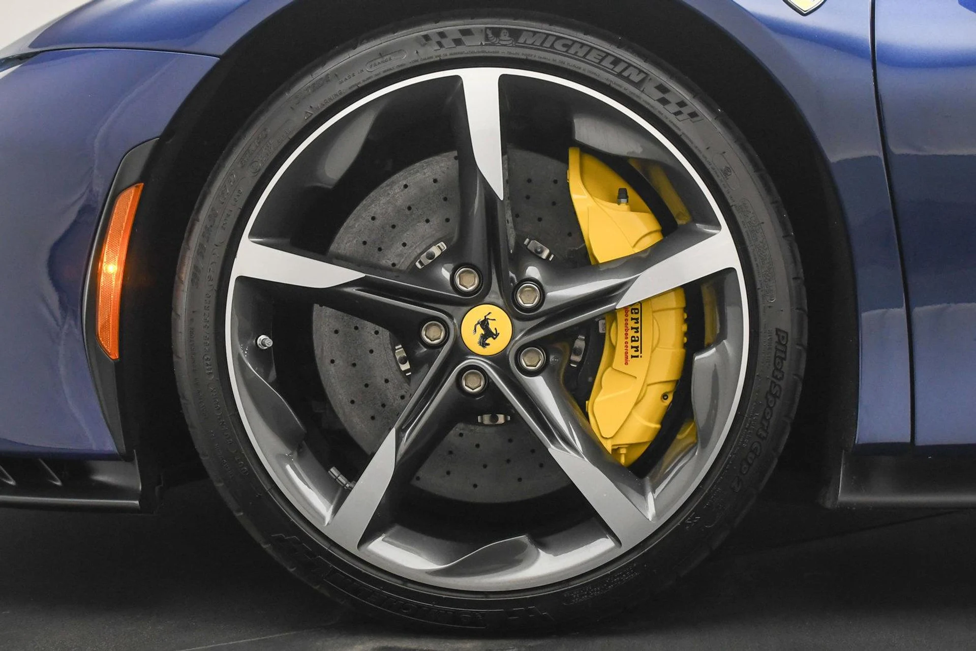 mph034_2660605208_Used_2023_Ferrari_SF_90_Spider_1740041897_634ace9a30