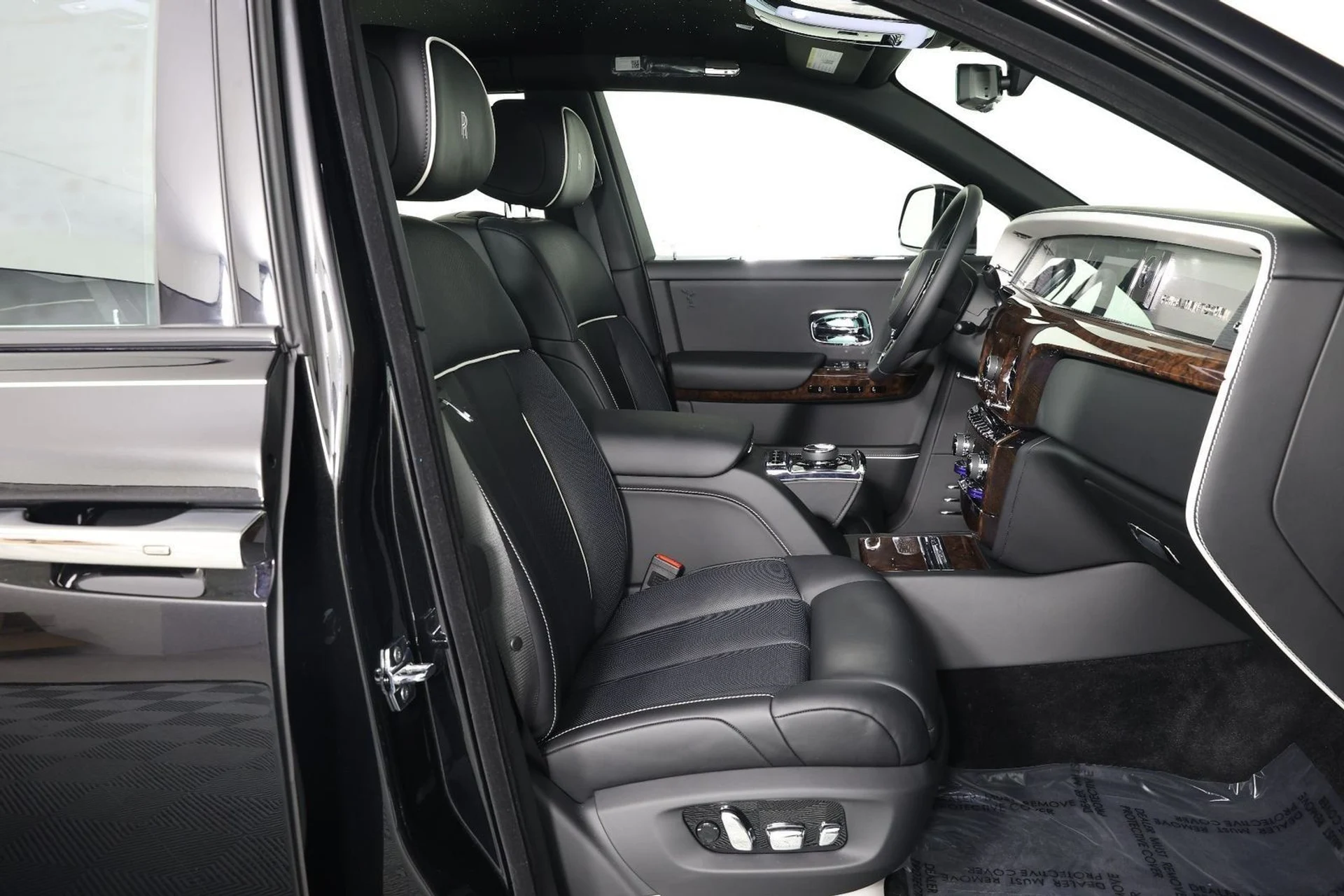 mph034_2666406794_45f776b3f01561fcb668d5c82273cb62_d963c4af07