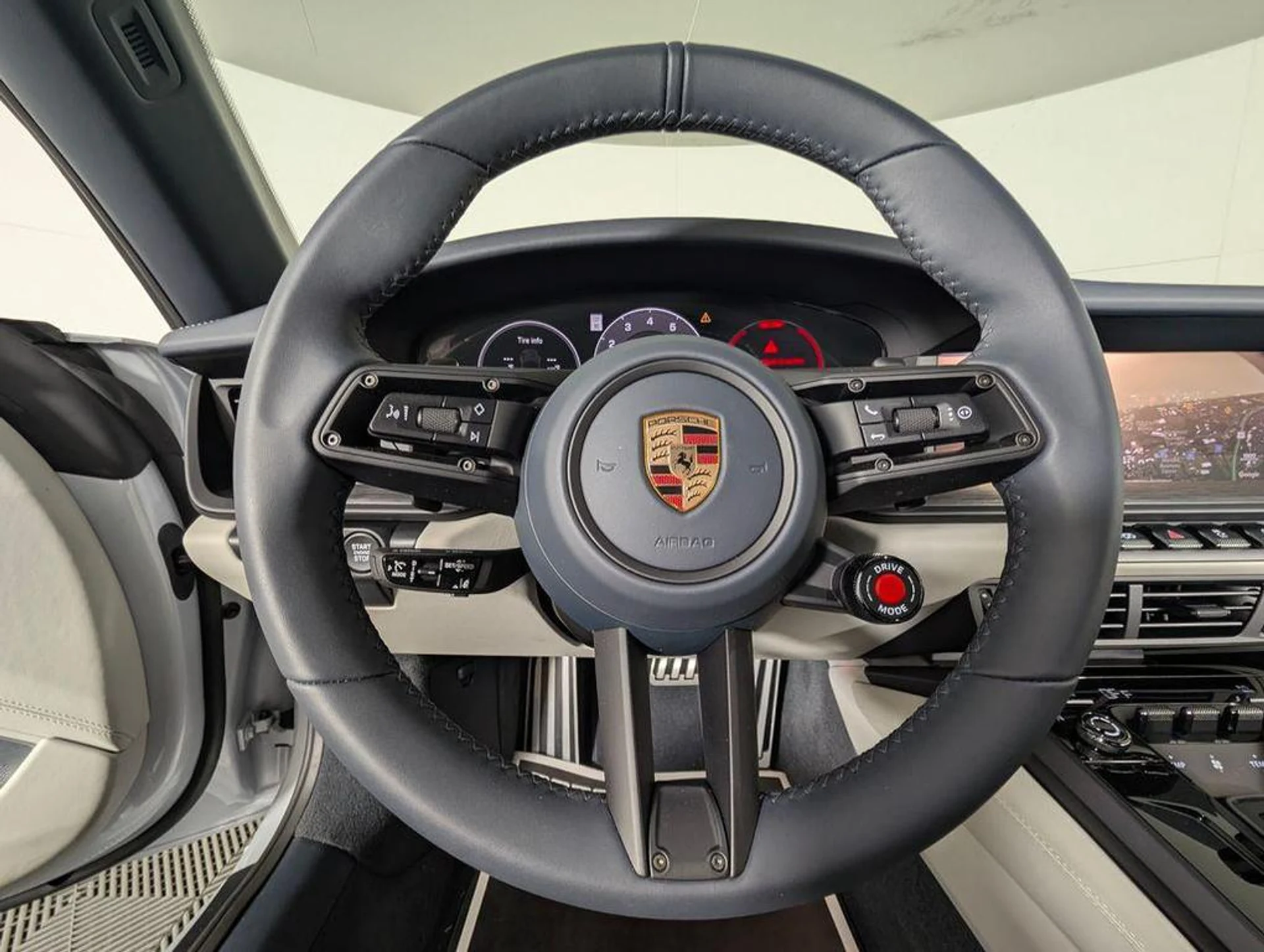 mph034_267075092_0_A6o_R4m_G_Tm_Jp11_Ubo_JA_Azaz_Y71_U_b2cfeb711f