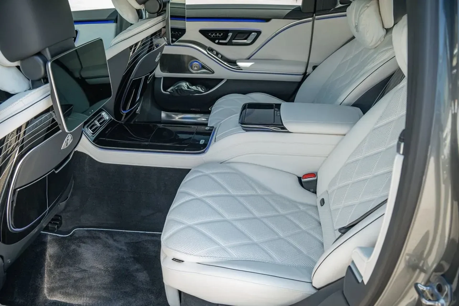 mph034_2681132856_eba78cc2fc354ee8877ae94f27e14706_4eb25131cd