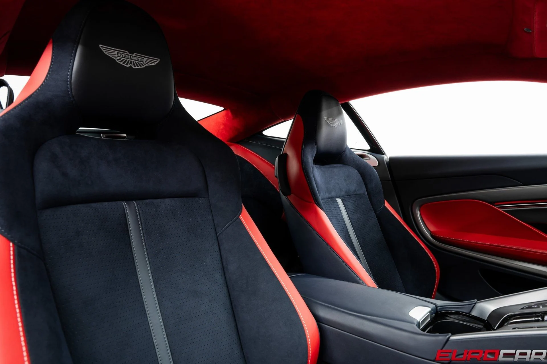 mph034_2690361831_image_35_5cb8d195e0