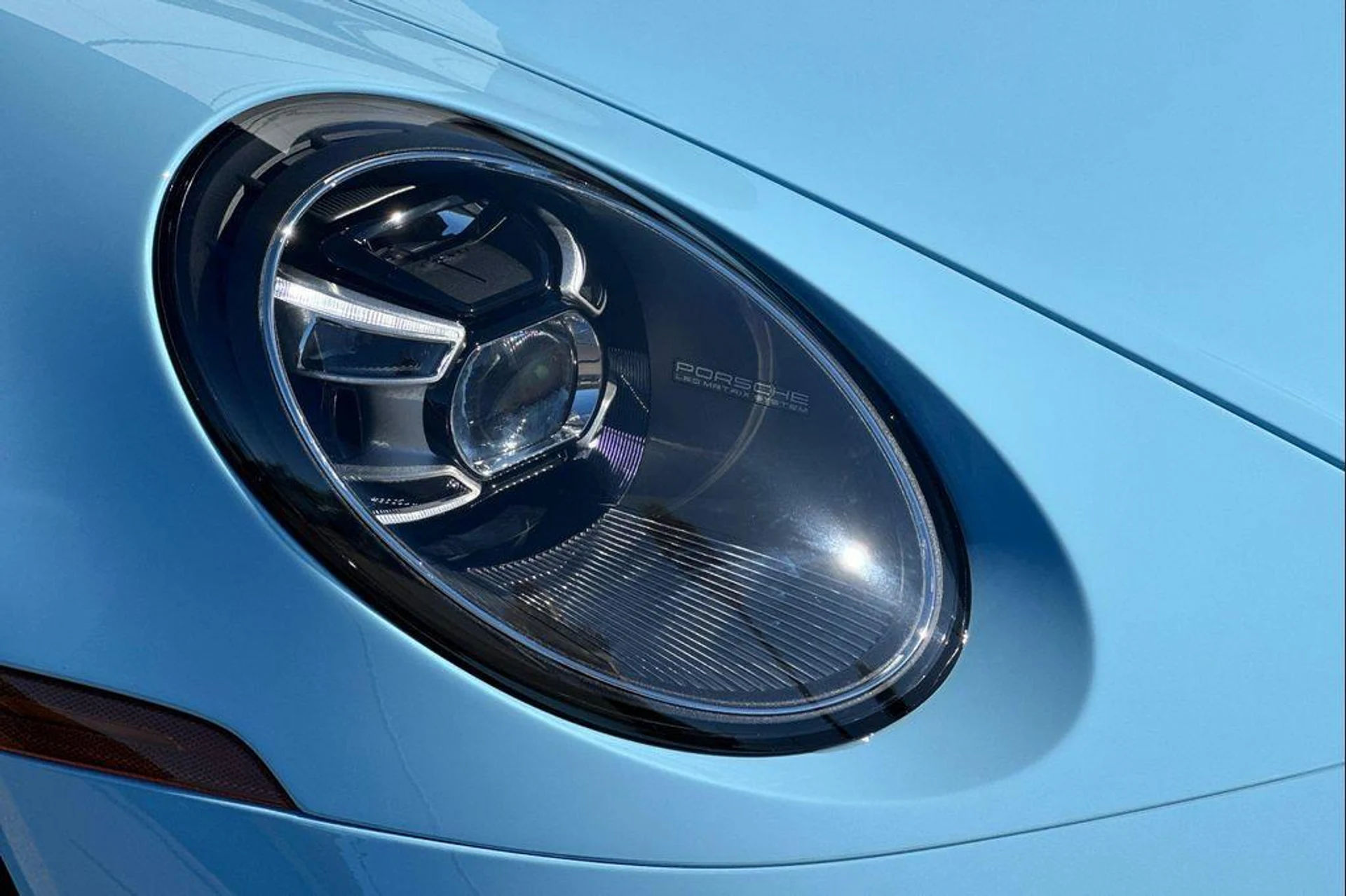 mph034_2692696480_L1sodwg_KU_Apsv_EX_1yc9hs_UW_Am6_E_d34ab169aa