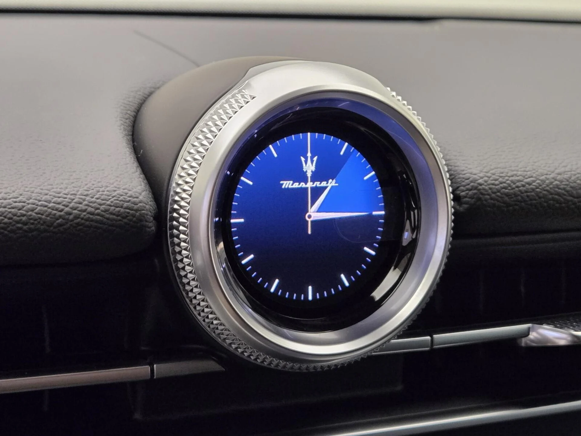 mph034_2694304066_Used_2024_Maserati_Grecale_GT_1743502330_c736a70f45