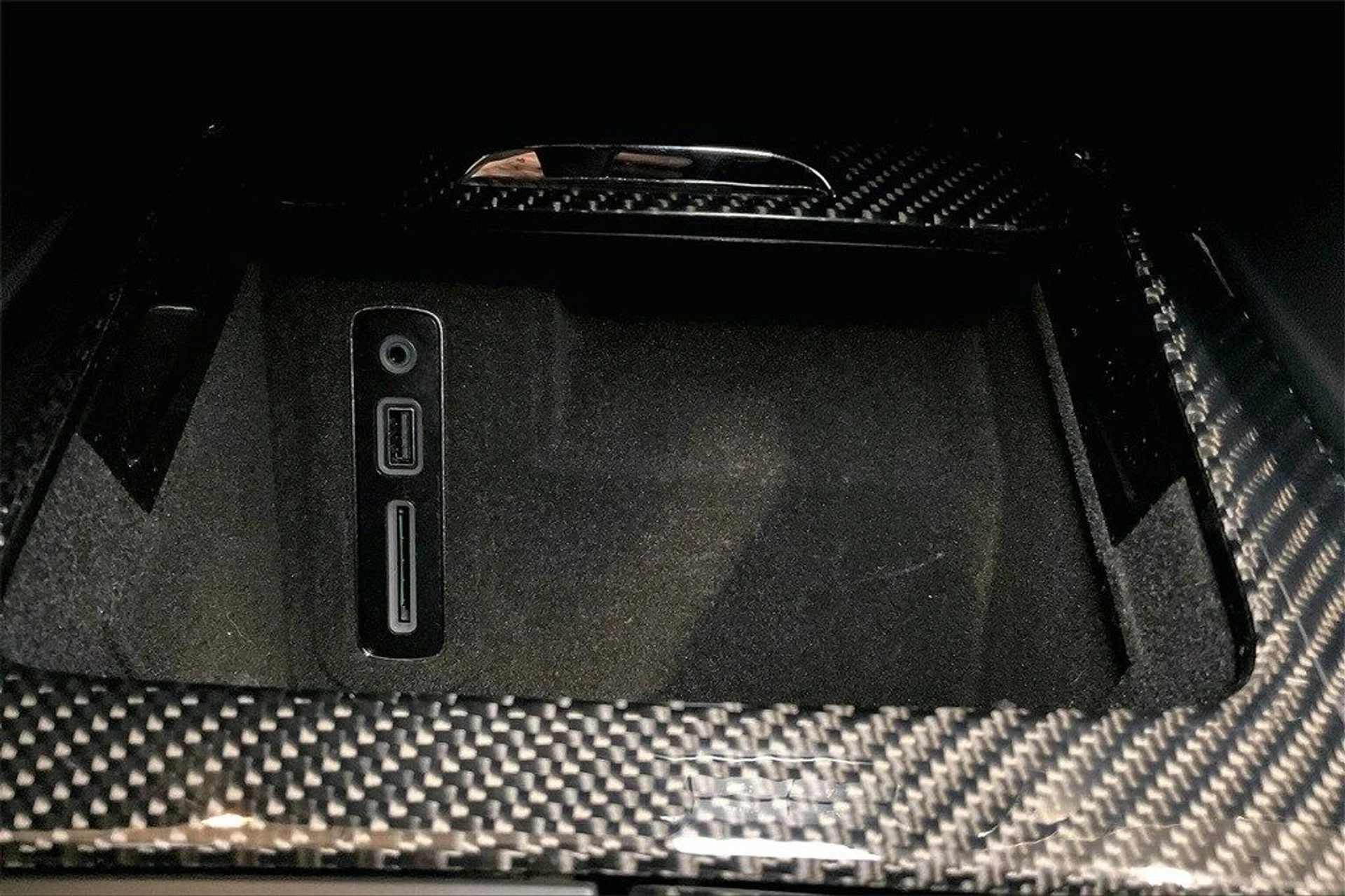 mph034_2699460575_80f7c521ac21aa5c2235b14fa780e9f5x_a6988ae439