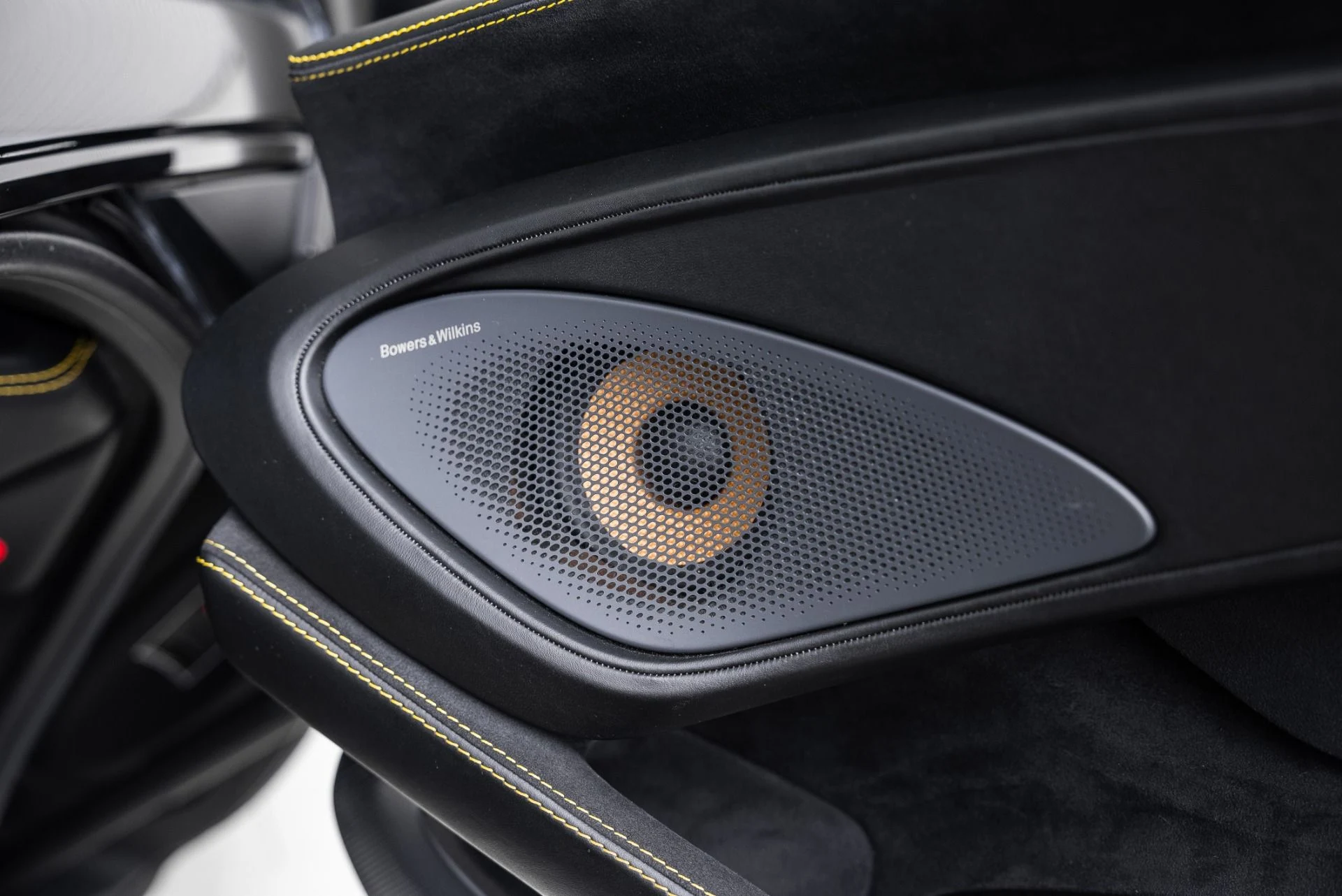 mph034_2703342452_Used_2019_Mc_Laren_570_S_Spider_1767812844_ded285fd35