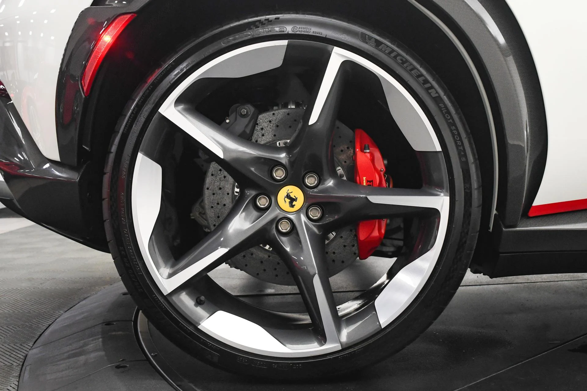 mph034_27099343_Used_2024_Ferrari_Purosangue_Purosangue_1748680569_7cd6cabcd0