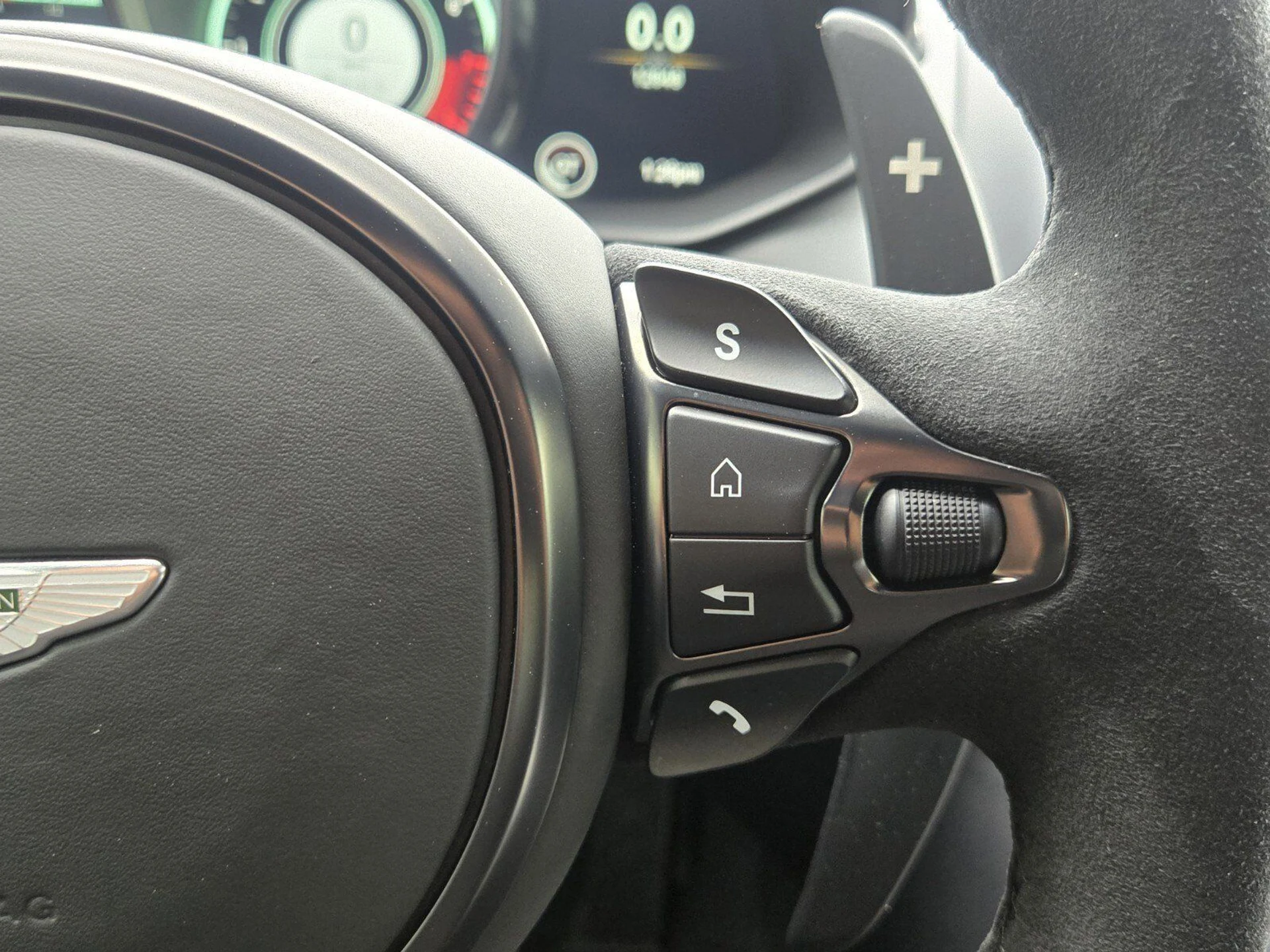 mph034_2710918623_b3fd4b66984b8d4b1a9f1de9caa659e2x_0f3bc21c8f