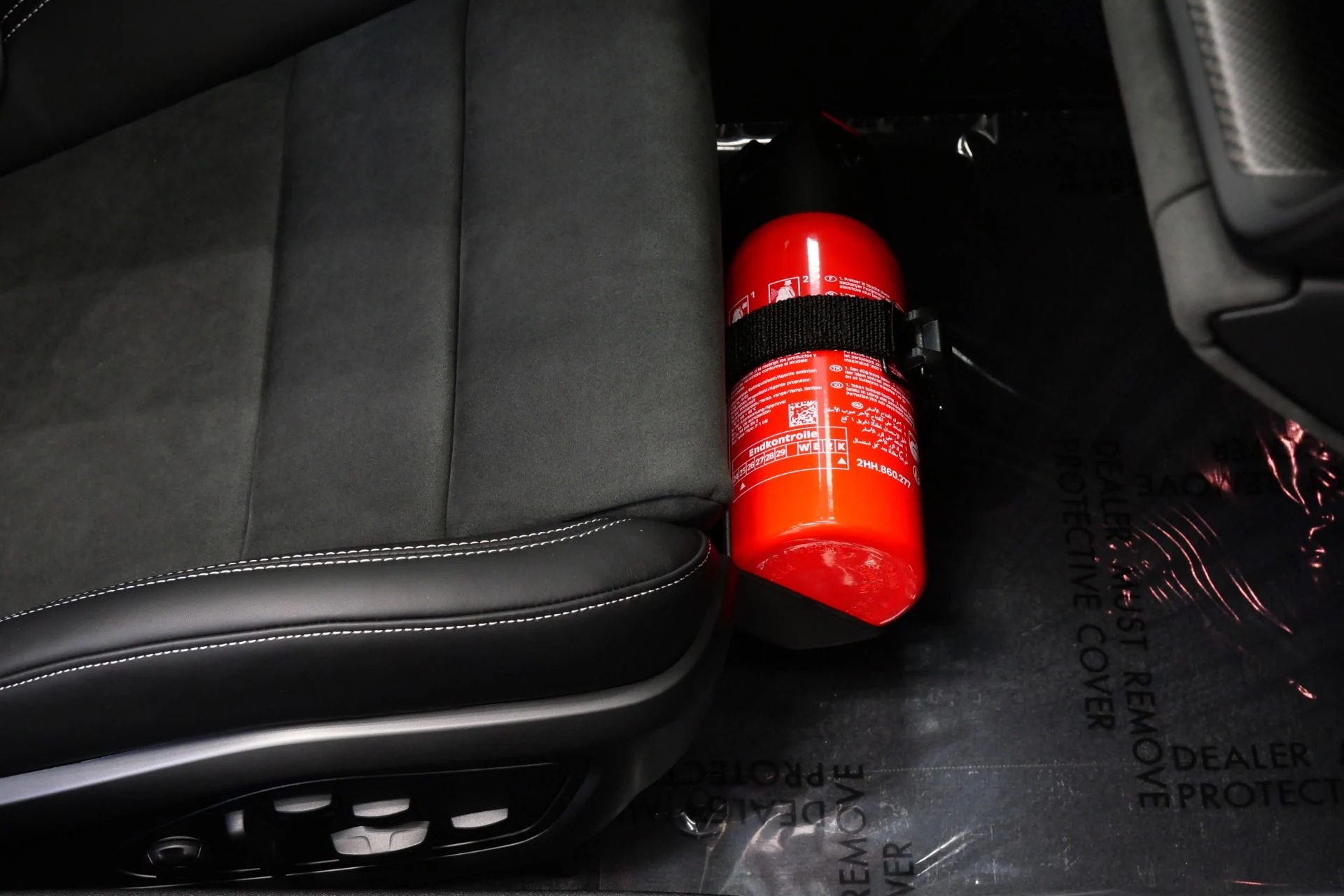 mph034_2721493442_Used_2026_Porsche_911_GT_3_Weissach_Package_6_Speed_Manual_Delivery_Miles_1773426266_2eba8b746c