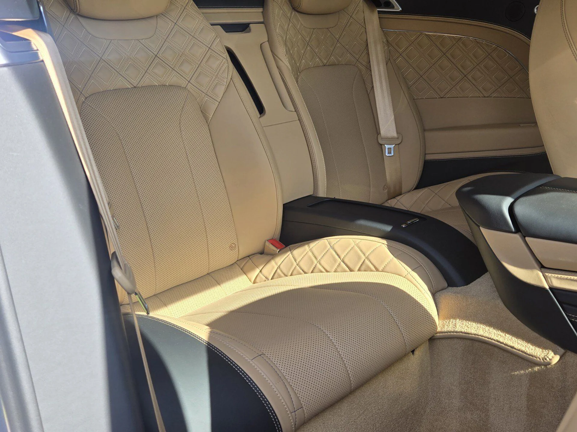 mph034_2722120568_1d8aef7bc31b1c6a789fcc3c06db0b69x_e560327ae8