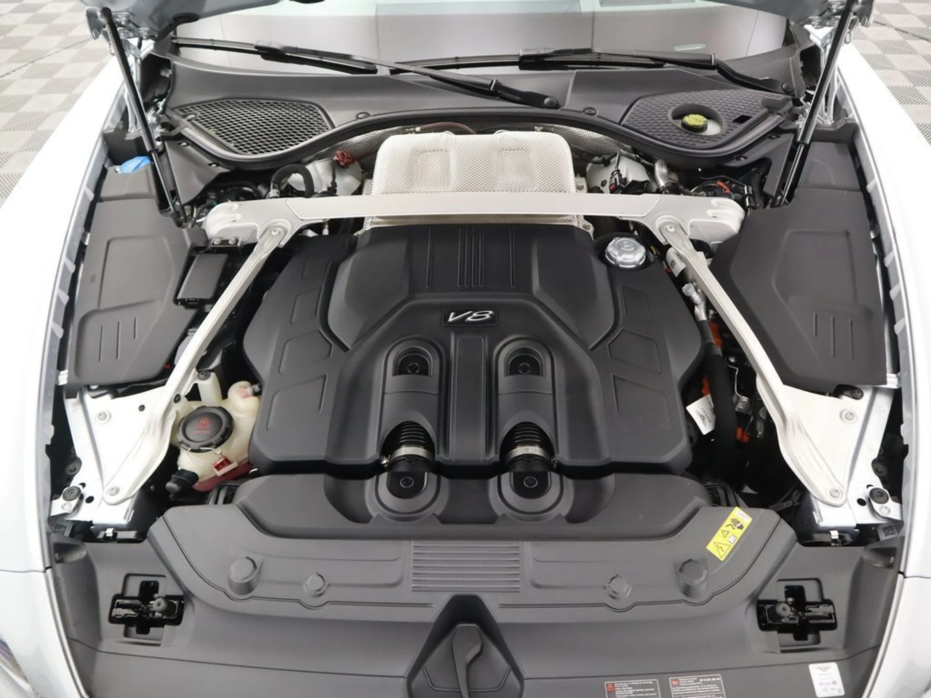 mph034_2727492574_used_2025_bentley_continental_gtspeedconvertible_8119_22974147_35_1024_b00e12f1f5